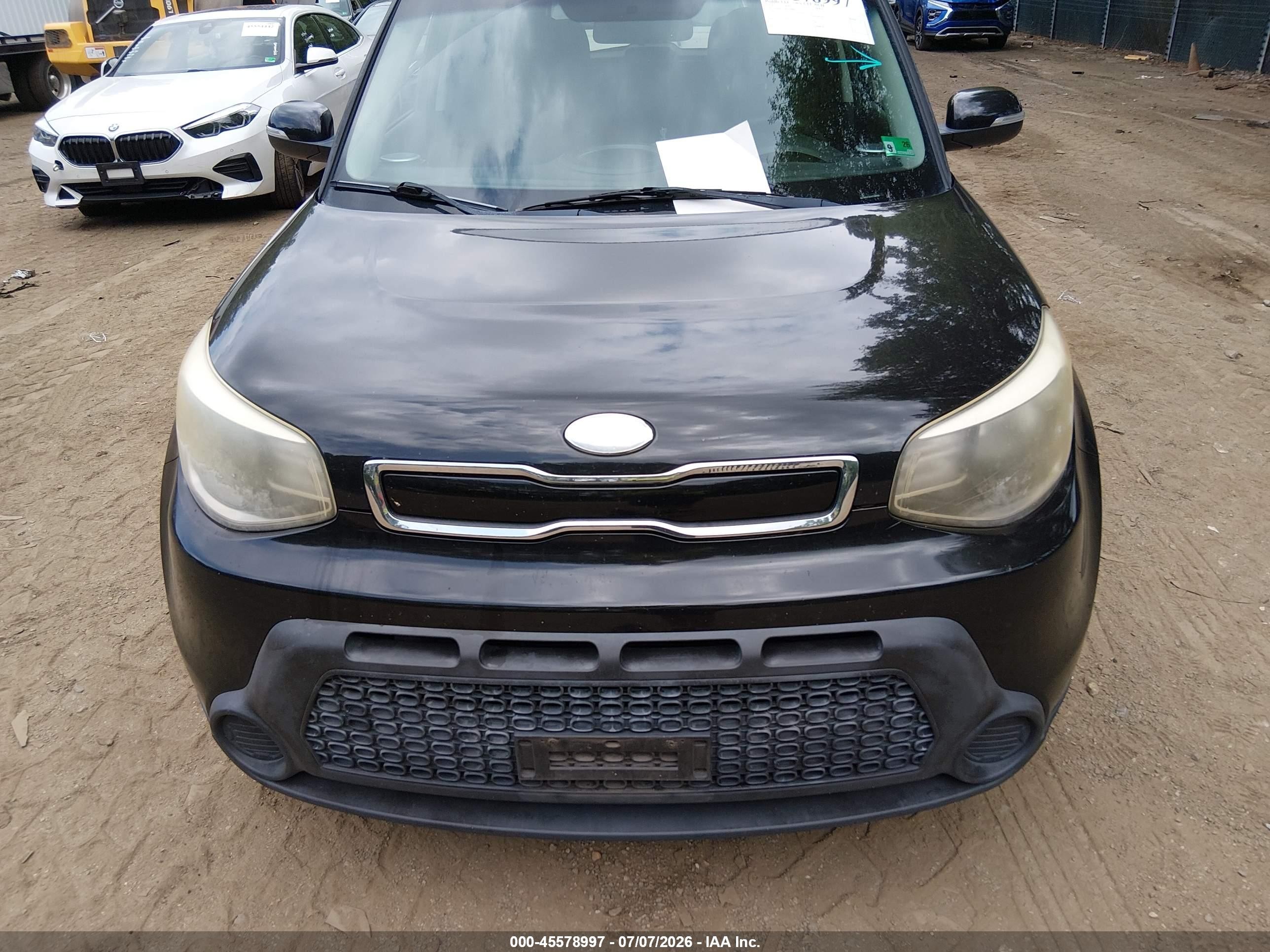 2014 Kia Soul + Black vin: KNDJP3A54E7058090