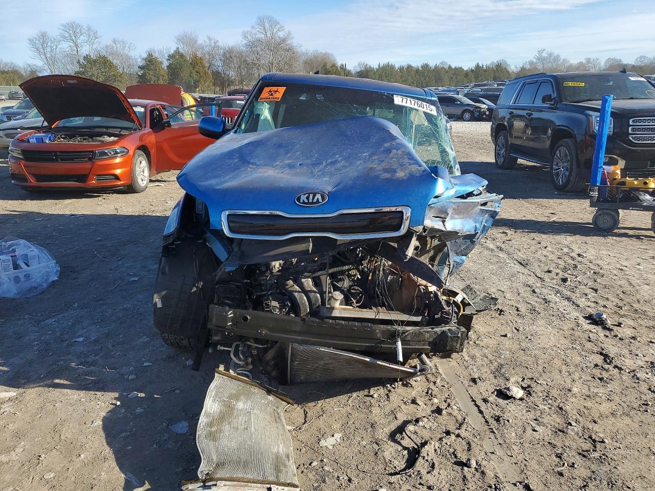 2015 Kia Soul + Blue vin: KNDJP3A54F7146543