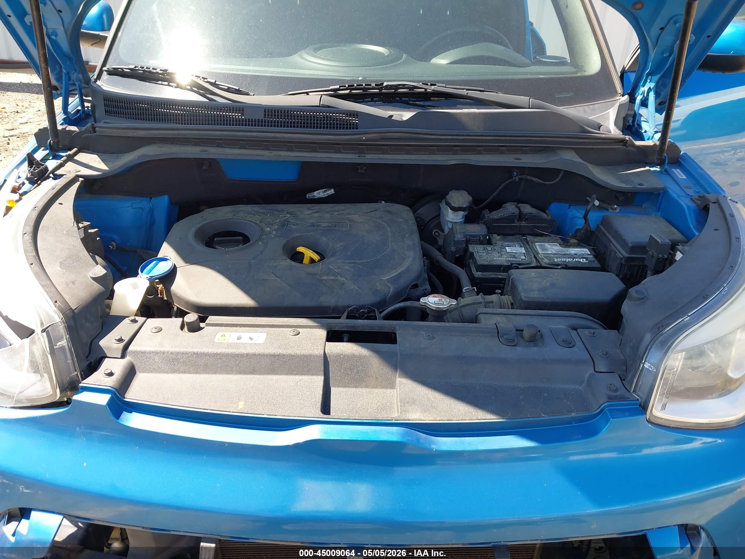 2015 Kia Soul + Blue vin: KNDJP3A54F7160135