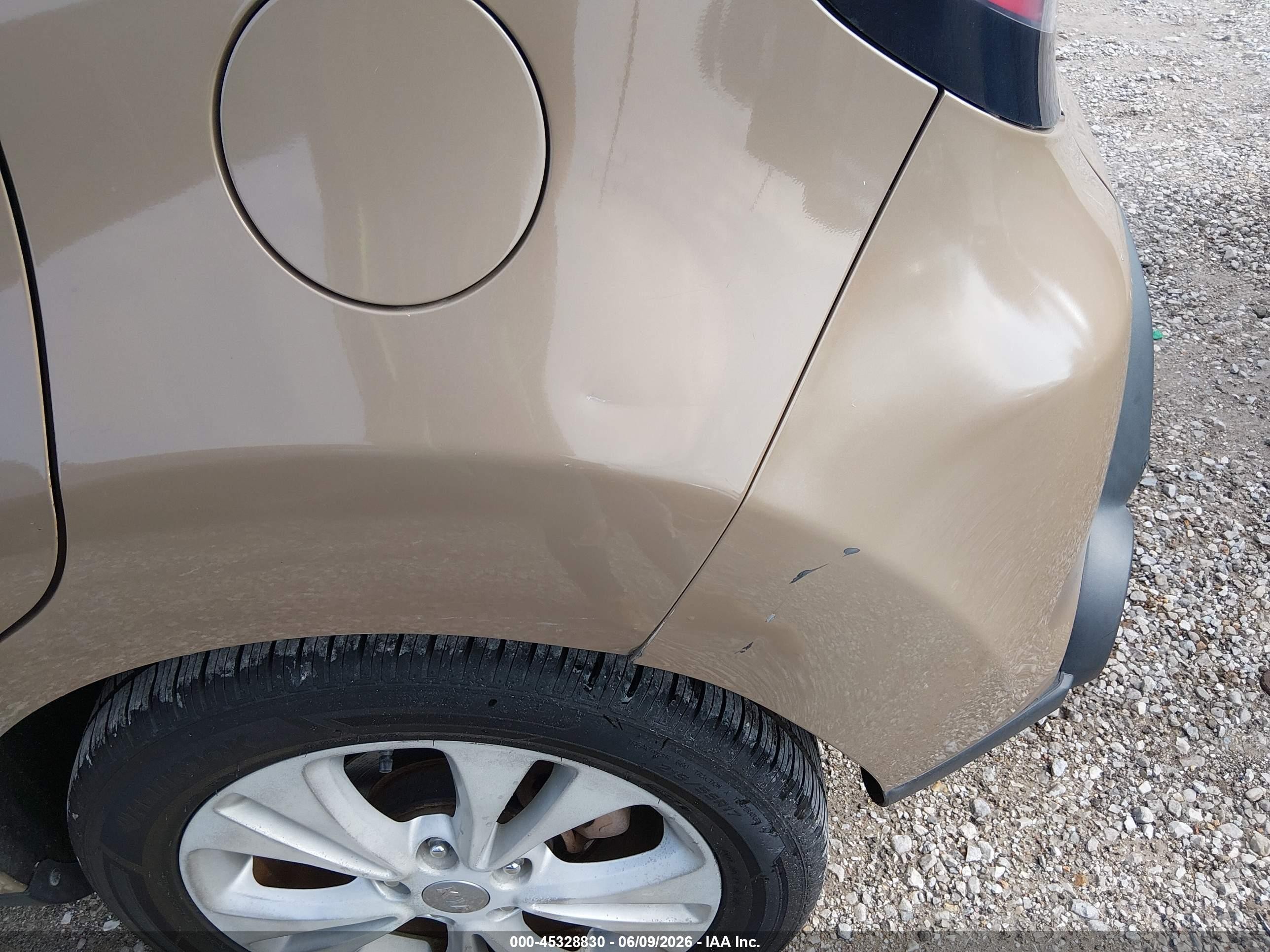 2015 Kia Soul + Brown vin: KNDJP3A54F7166064