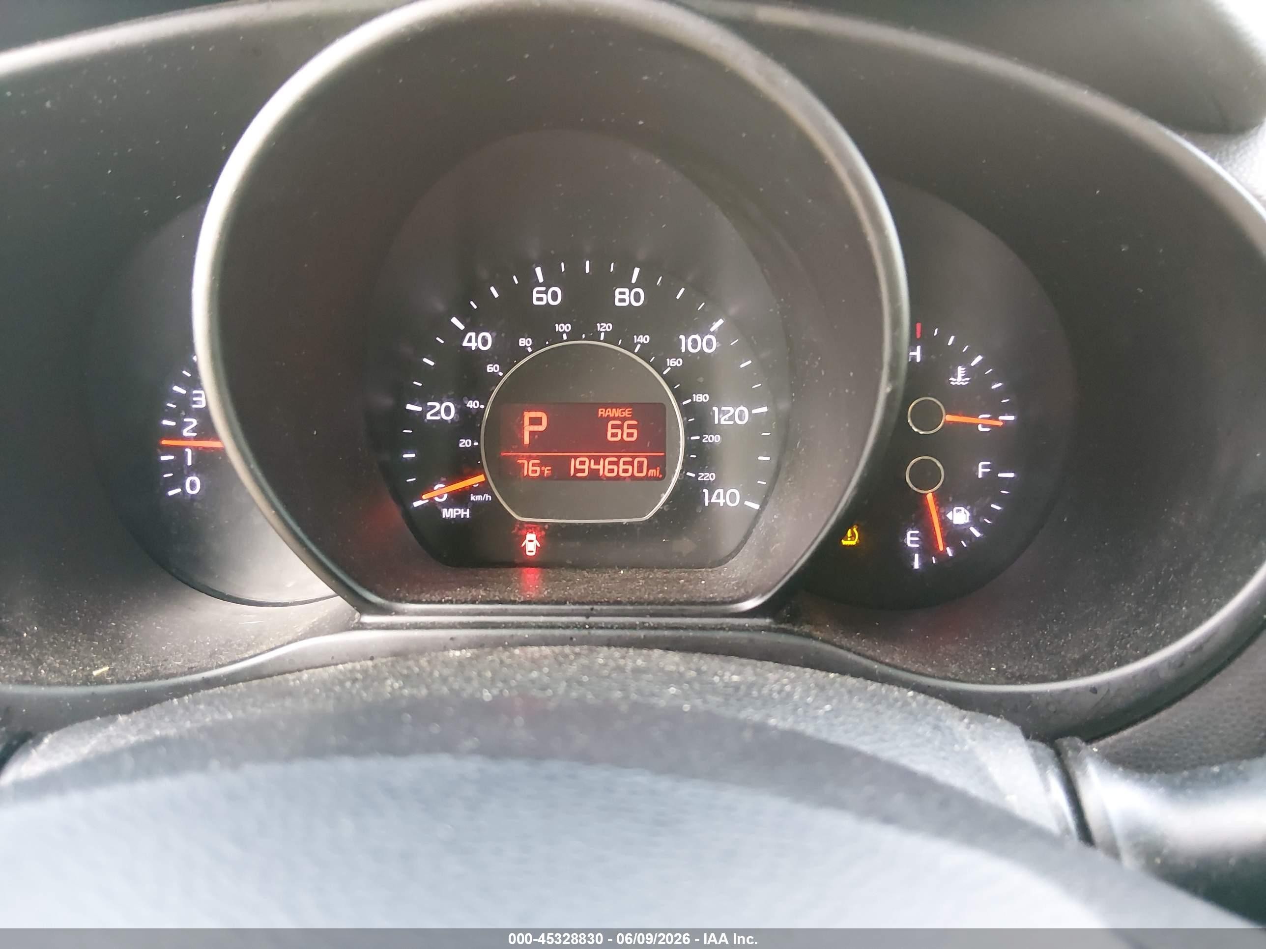 2015 Kia Soul + Brown vin: KNDJP3A54F7166064