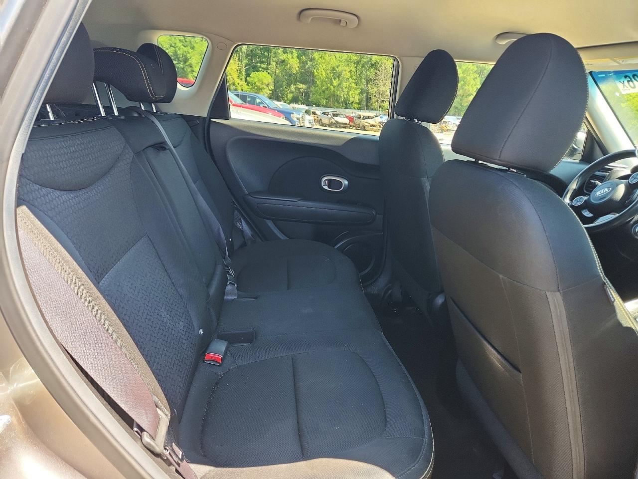 2015 Kia Soul + Gray vin: KNDJP3A54F7183186