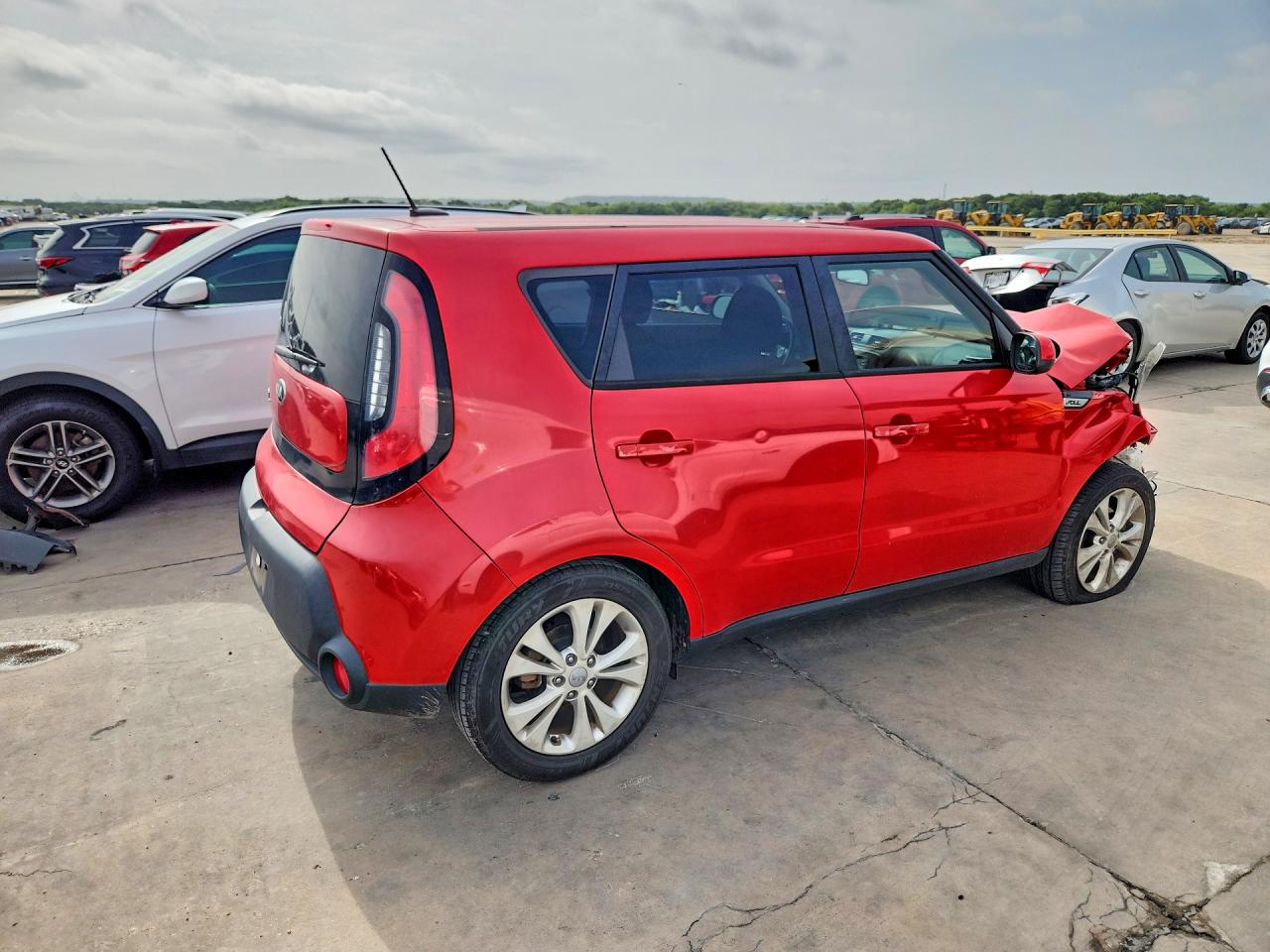 2015 Kia Soul + Red vin: KNDJP3A54F7748861