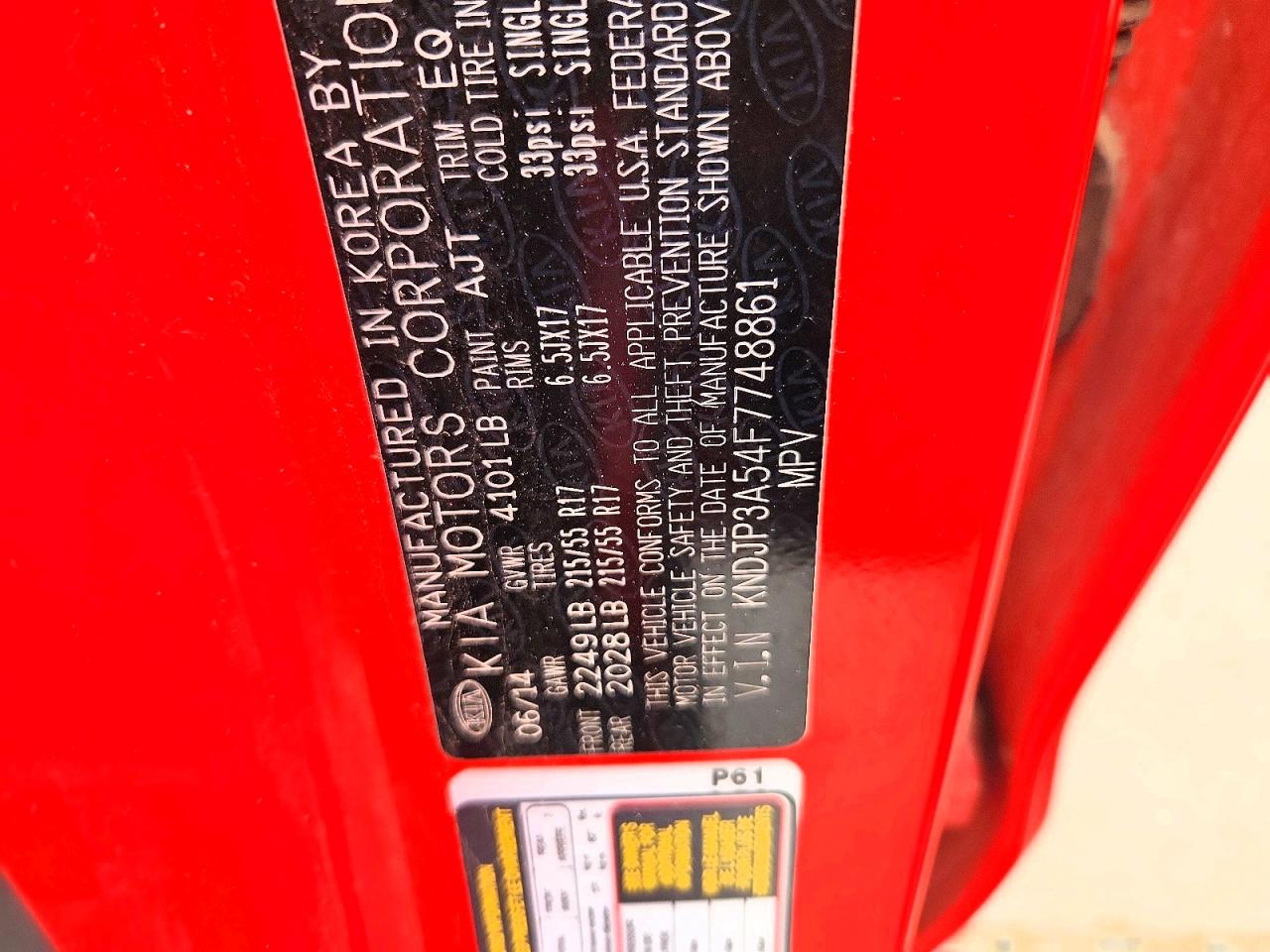 2015 Kia Soul + Red vin: KNDJP3A54F7748861