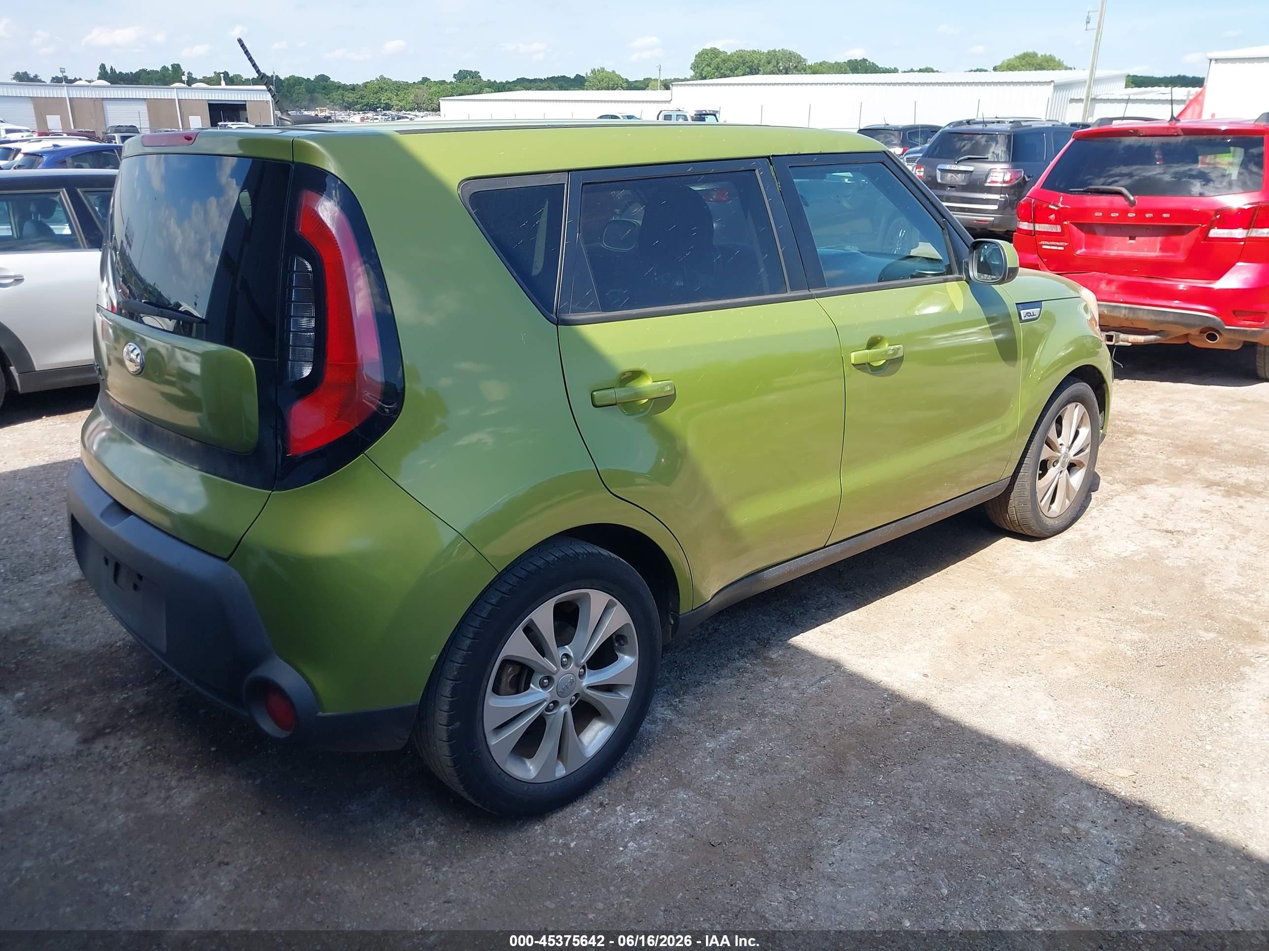 2015 Kia Soul + Green vin: KNDJP3A54F7750478