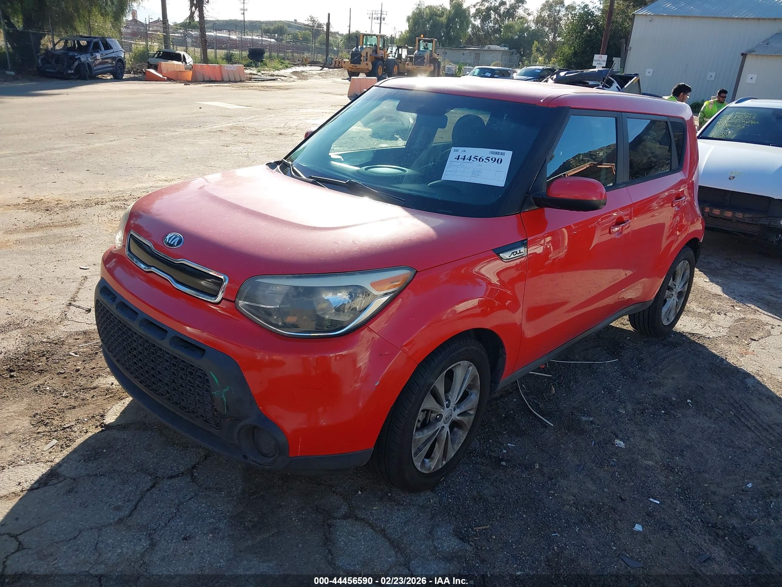 2015 Kia Soul + Red vin: KNDJP3A54F7761819