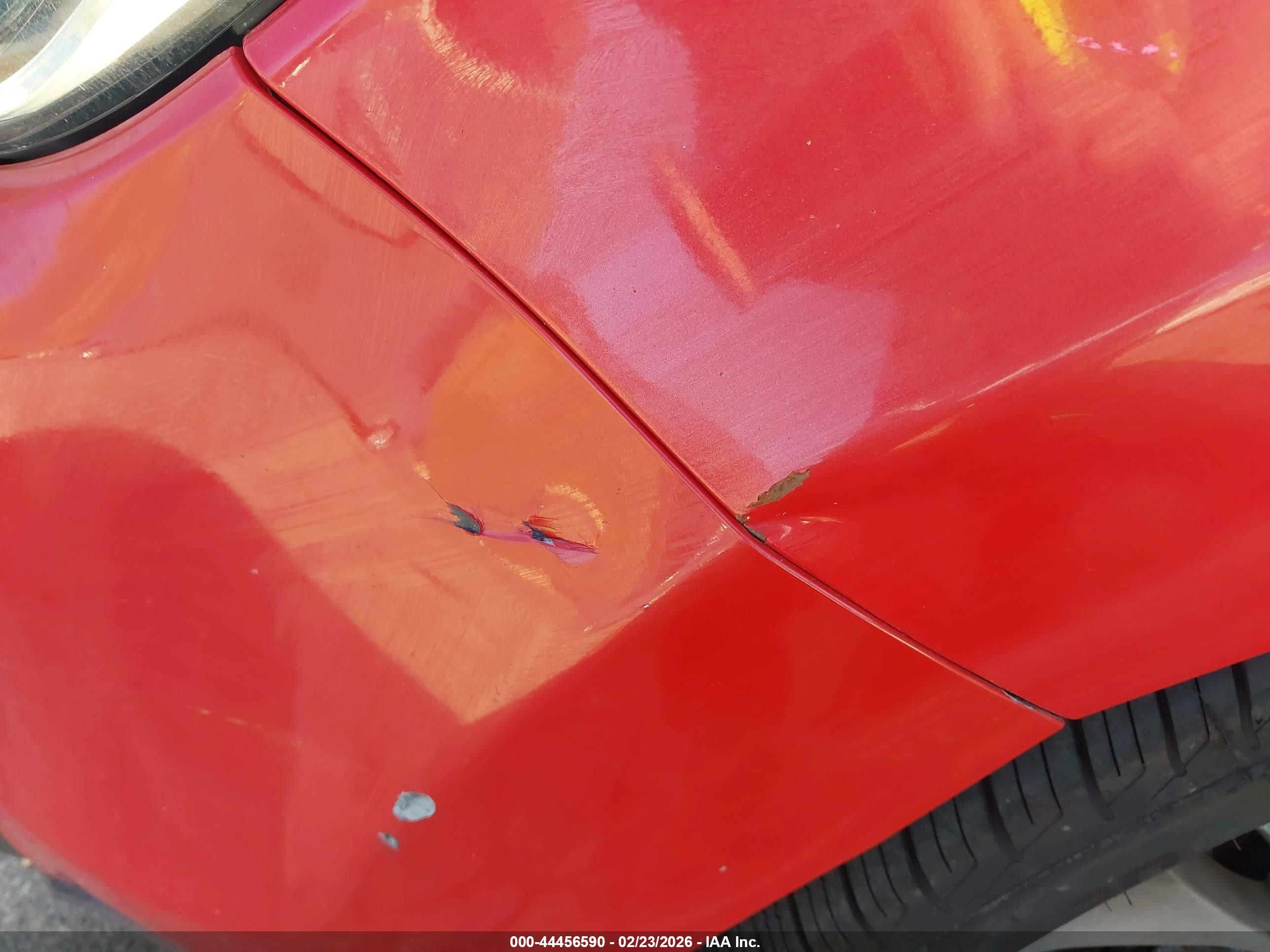 2015 Kia Soul + Red vin: KNDJP3A54F7761819