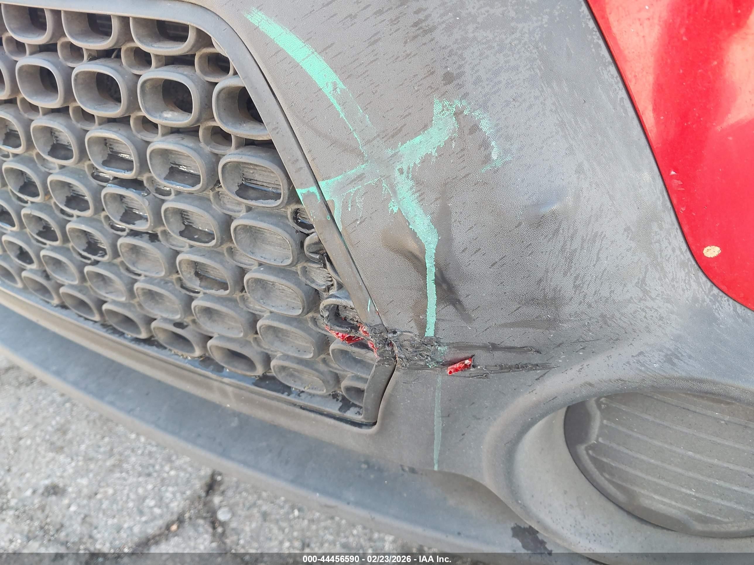 2015 Kia Soul + Red vin: KNDJP3A54F7761819