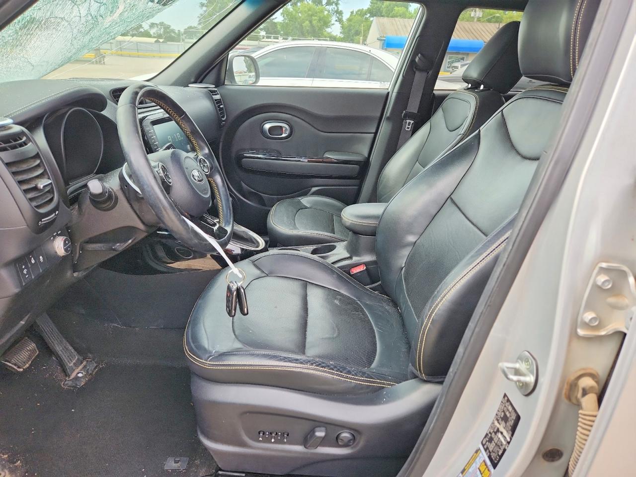 2015 Kia Soul + Silver vin: KNDJP3A54F7770651
