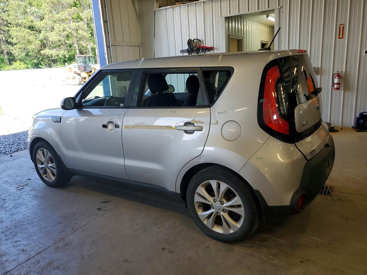 2015 Kia Soul + Silver vin: KNDJP3A54F7780791