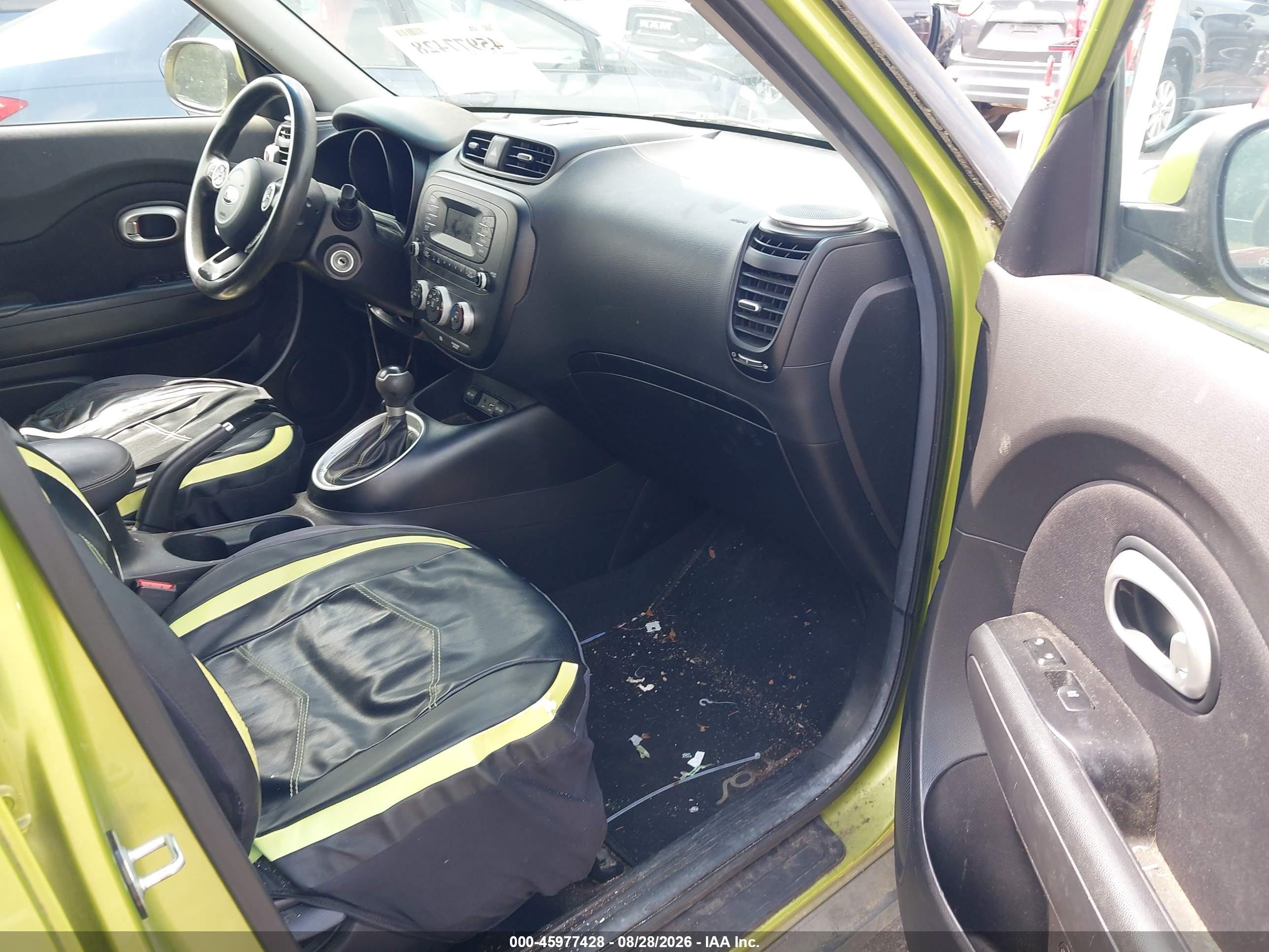 2015 Kia Soul + Green vin: KNDJP3A54F7788809