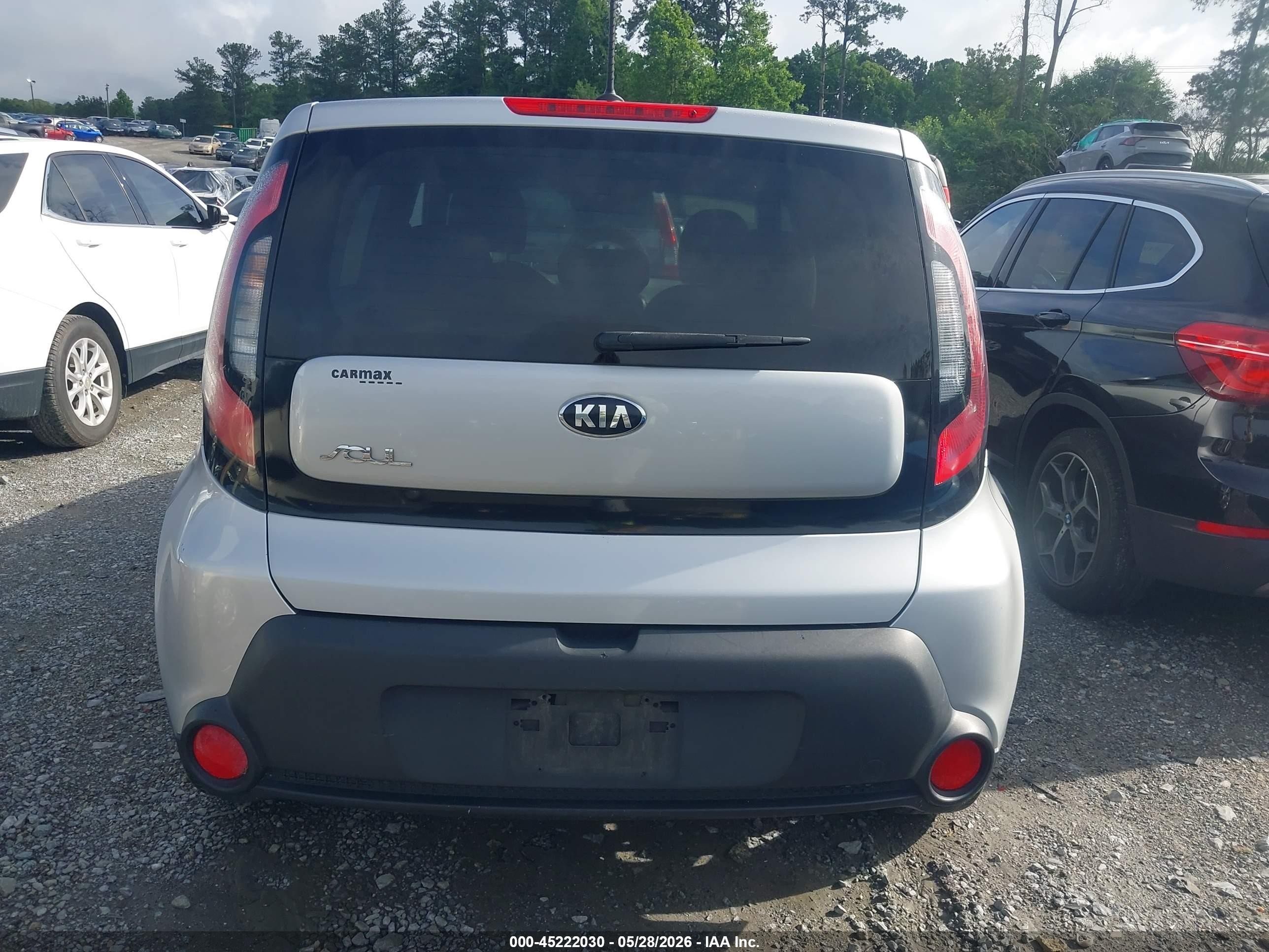 2015 Kia Soul + Silver vin: KNDJP3A54F7802773