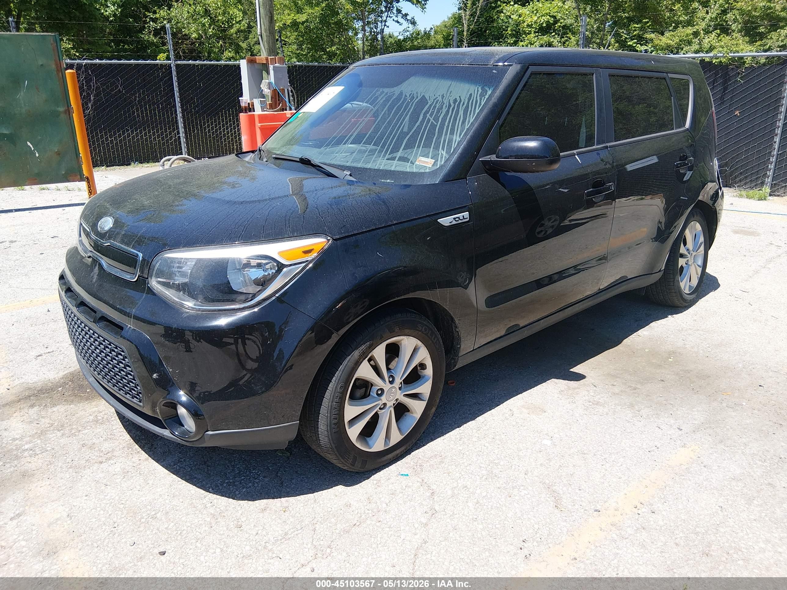 2016 Kia Soul + Black vin: KNDJP3A54G7400396