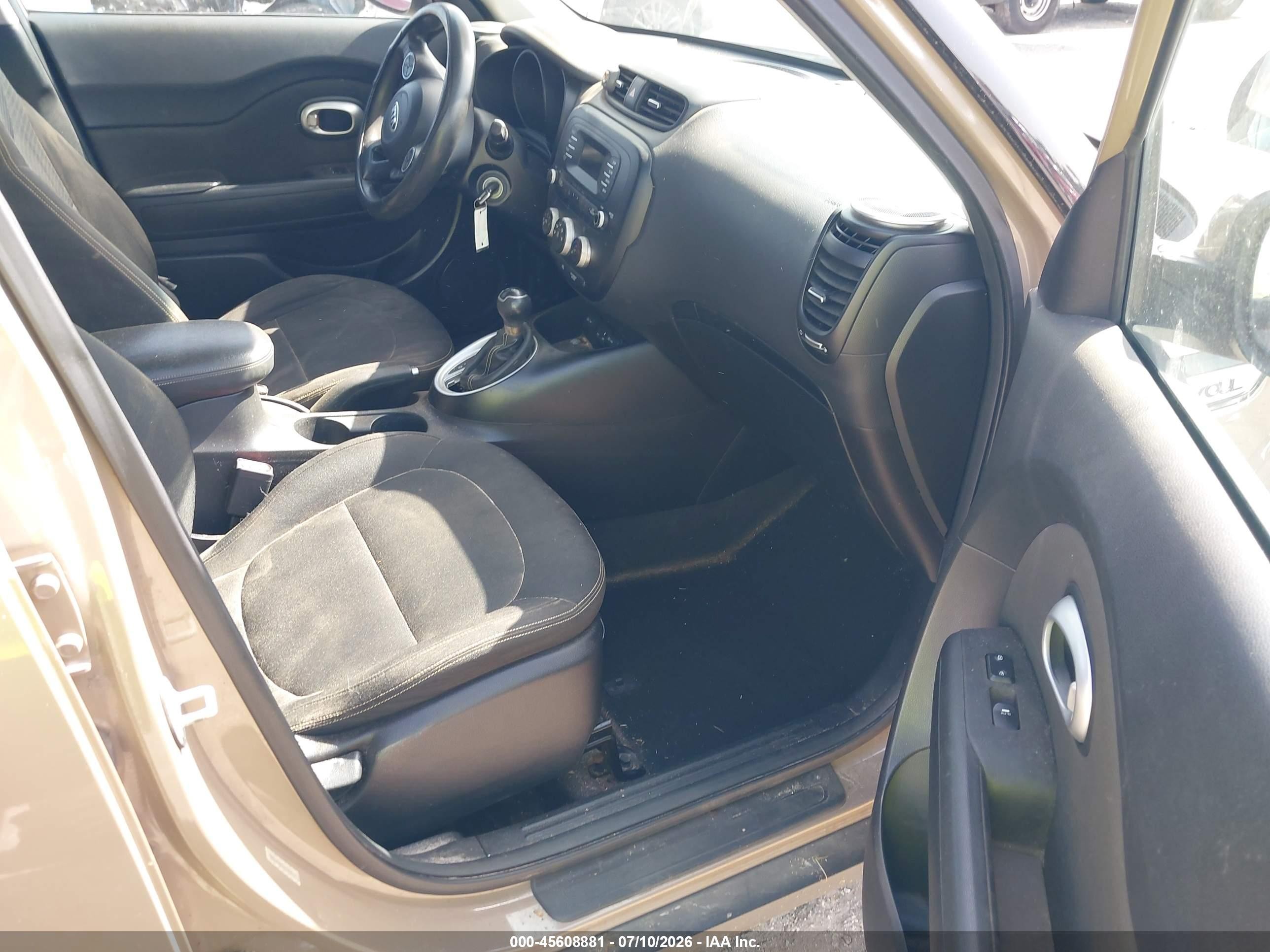 2014 Kia Soul + Коричневый vin: KNDJP3A55E7054890