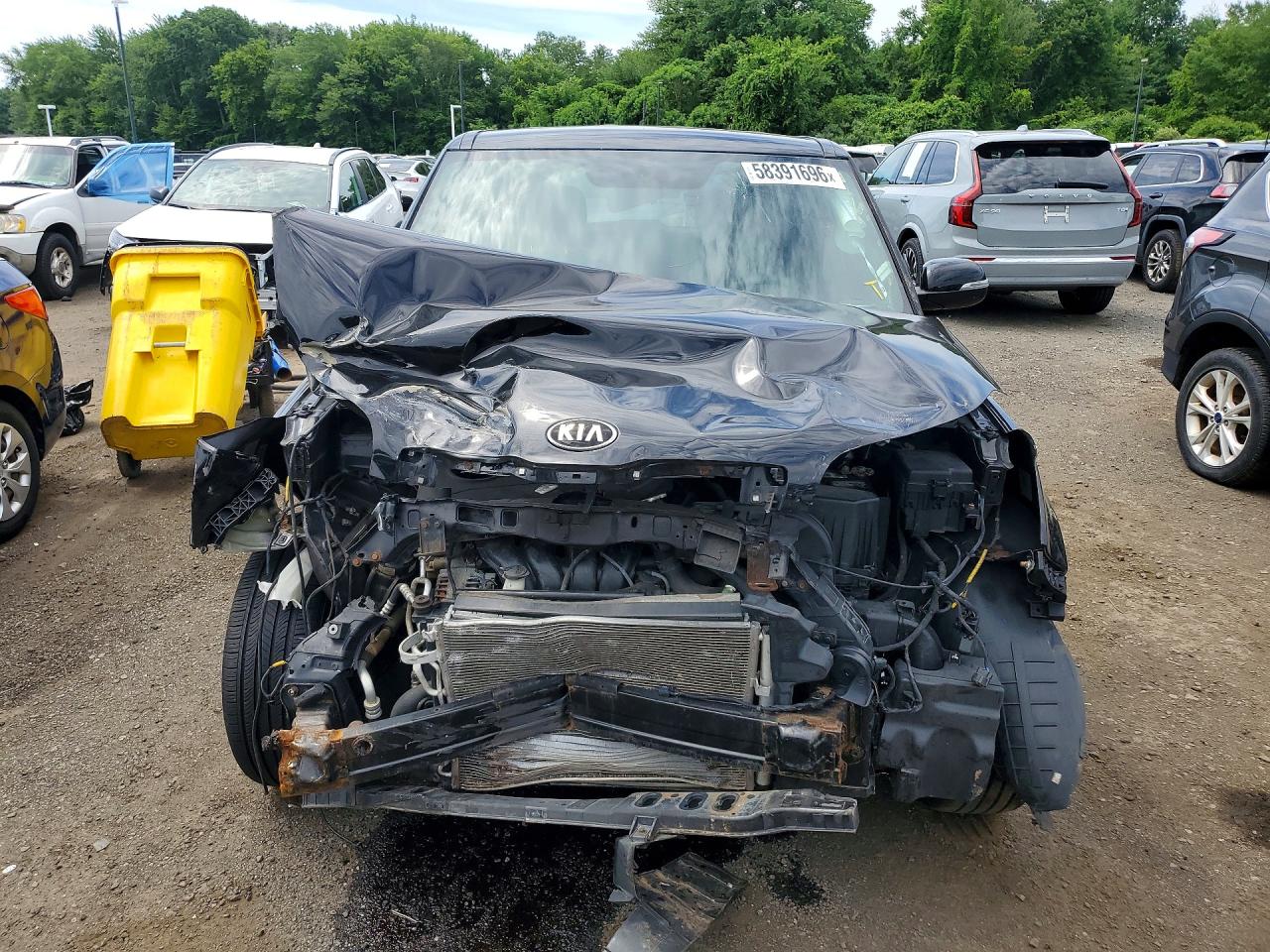 2014 Kia Soul + Black vin: KNDJP3A55E7066232