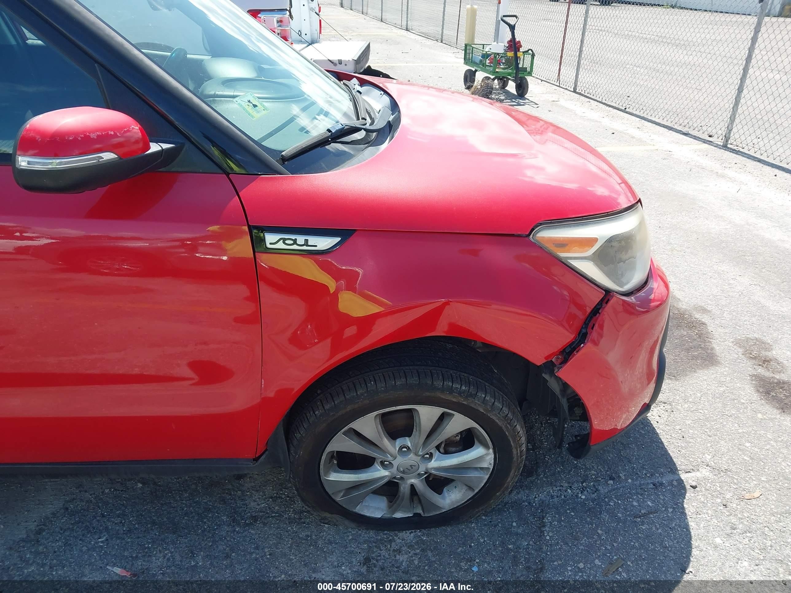 2014 Kia Soul !/+ Red vin: KNDJP3A55E7734790