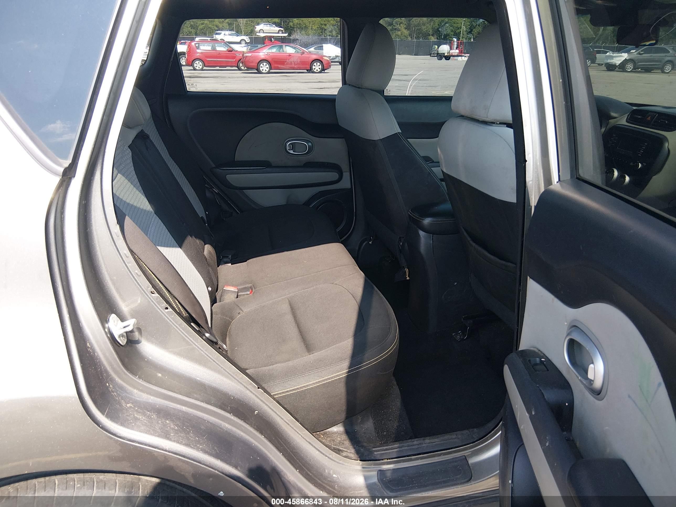 2015 Kia Soul + Серый vin: KNDJP3A55F7154117