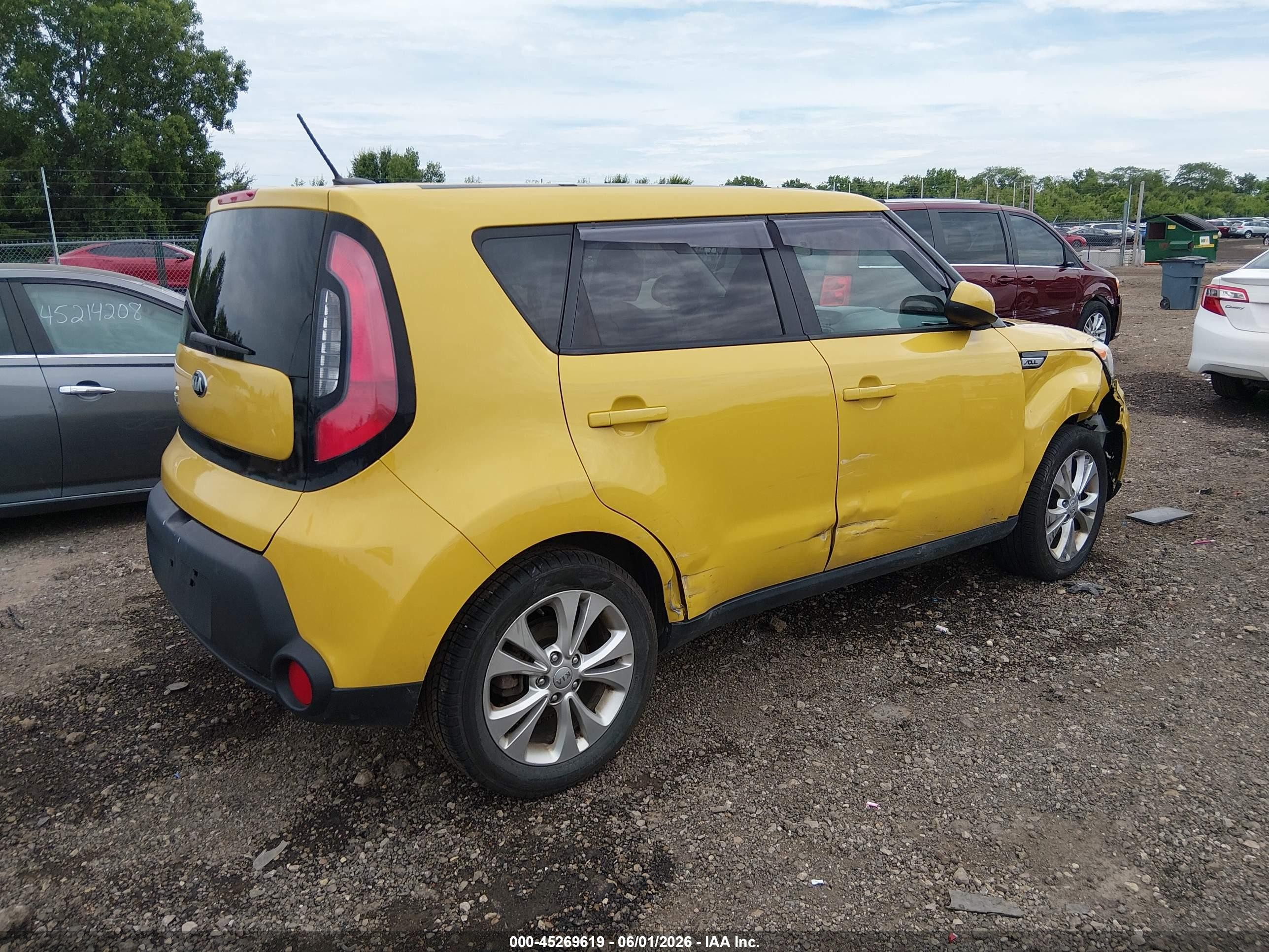 2015 Kia Soul + Желтый vin: KNDJP3A55F7163643