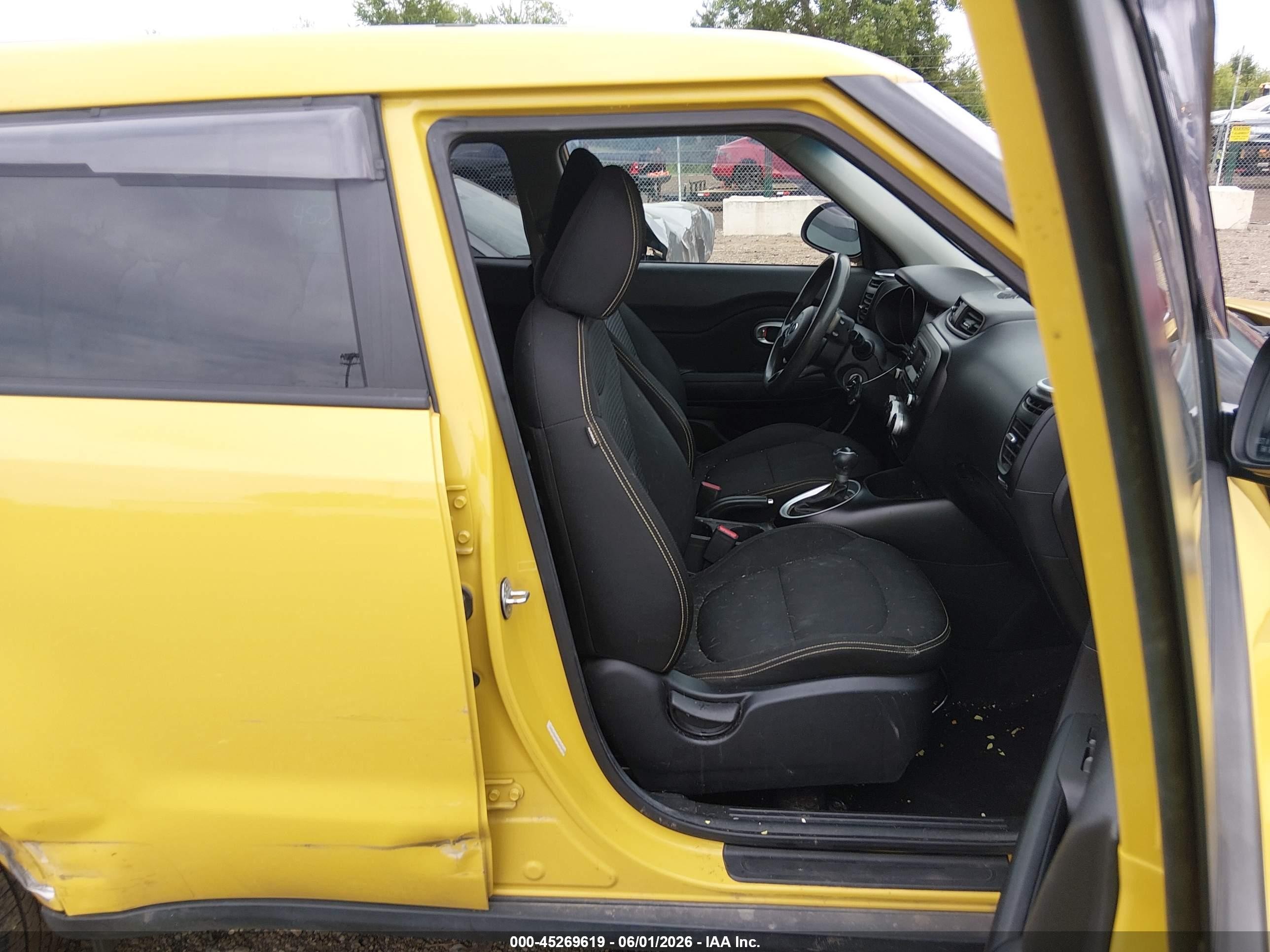 2015 Kia Soul + Желтый vin: KNDJP3A55F7163643