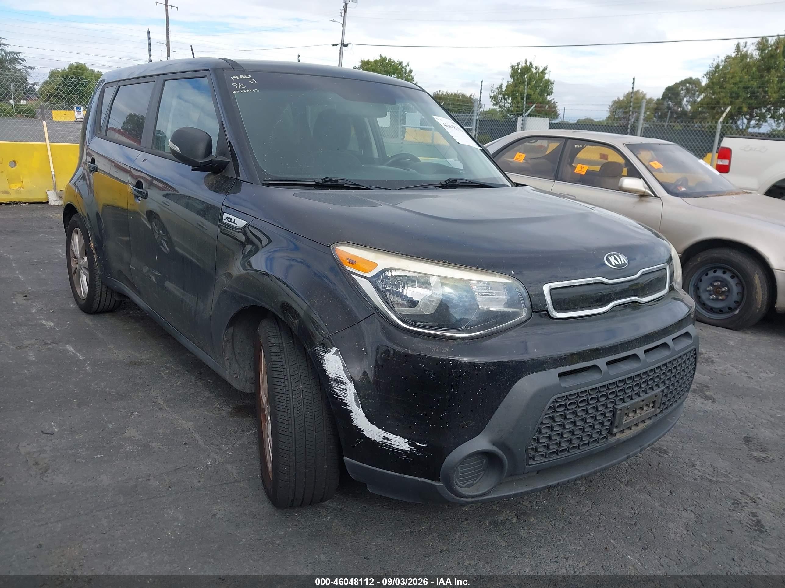2015 Kia Soul + Black vin: KNDJP3A55F7181592