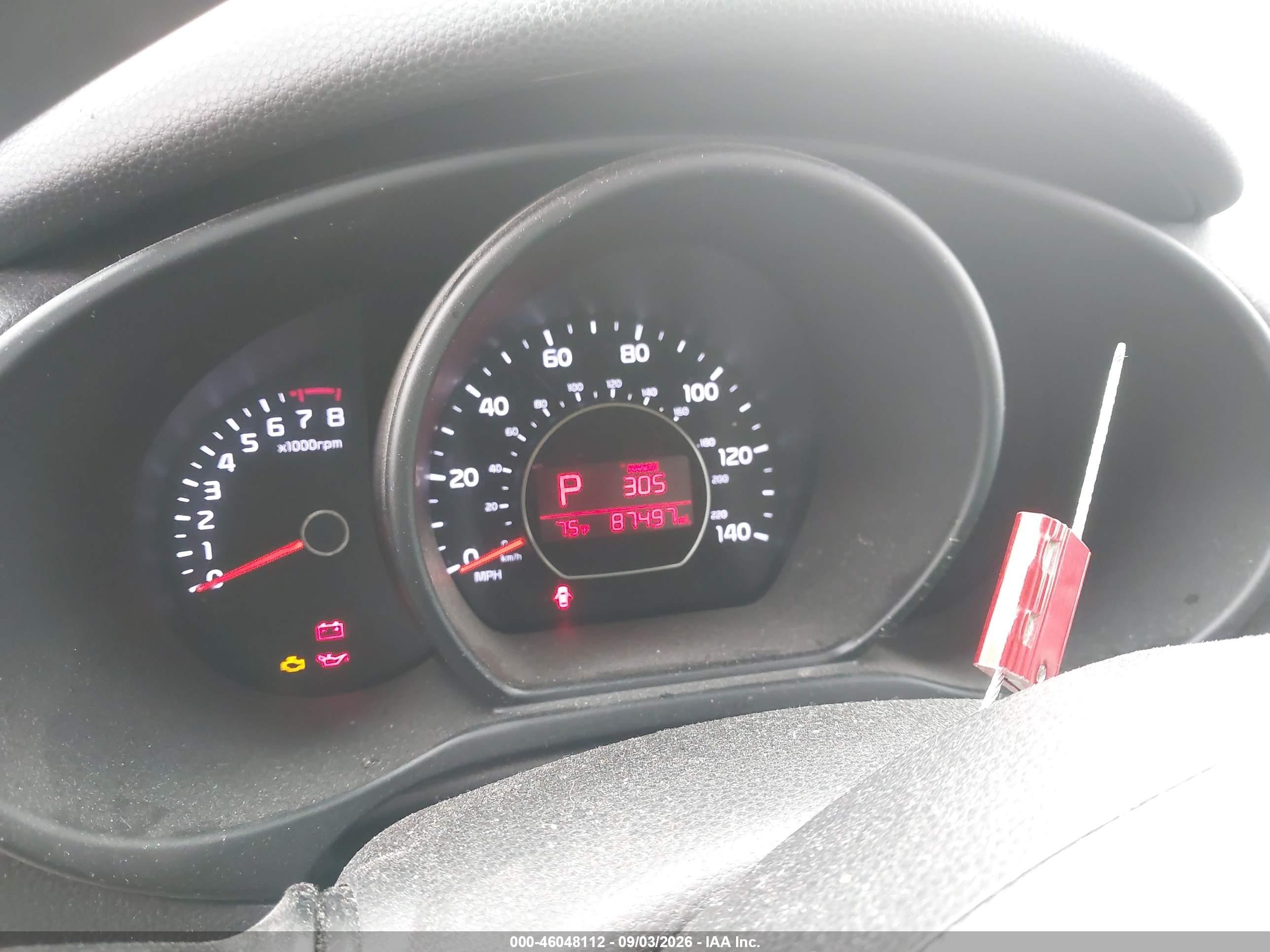 2015 Kia Soul + Black vin: KNDJP3A55F7181592