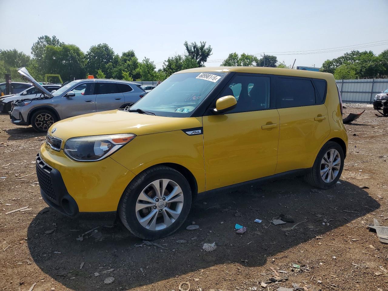 2015 Kia Soul + Yellow vin: KNDJP3A55F7183973