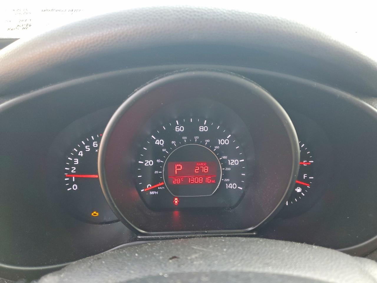 2015 Kia Soul + Yellow vin: KNDJP3A55F7183973