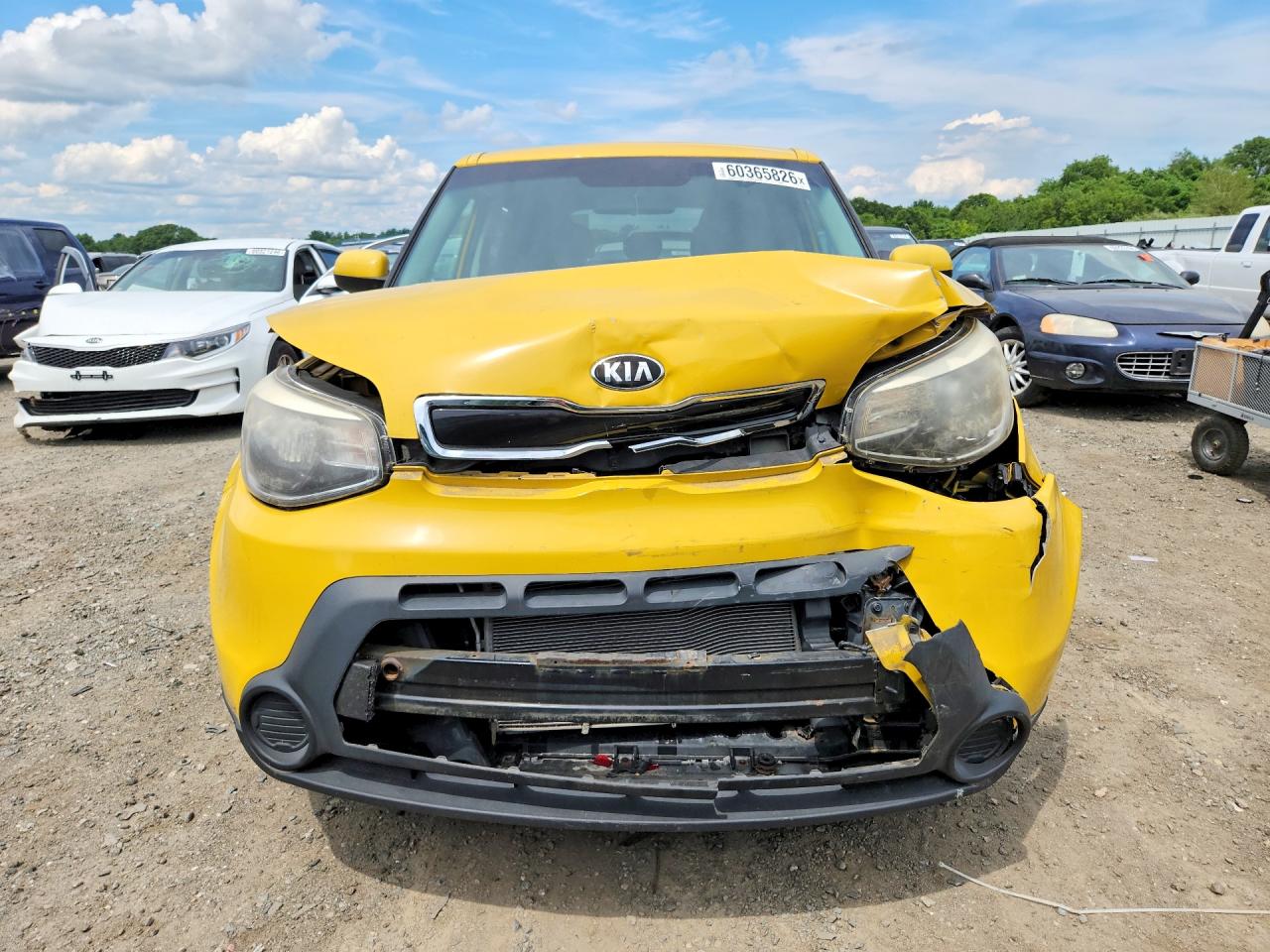 2015 Kia Soul + Yellow vin: KNDJP3A55F7202084