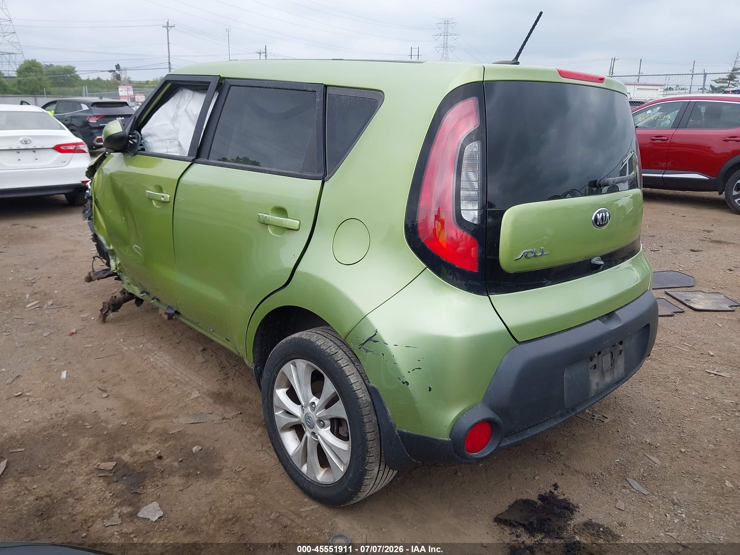 2015 Kia Soul + Green vin: KNDJP3A55F7756497