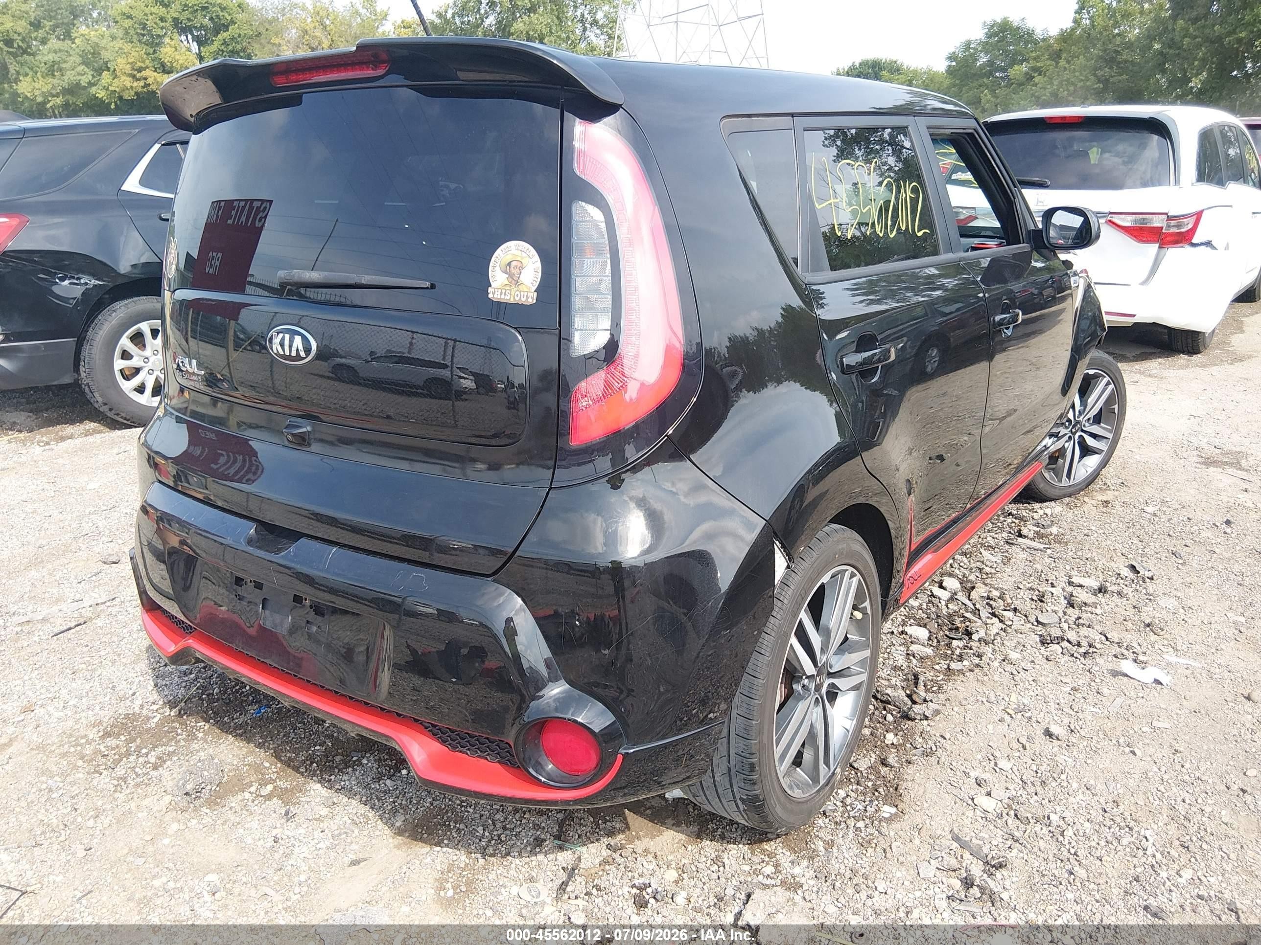 2015 Kia Soul + Black vin: KNDJP3A55F7775888
