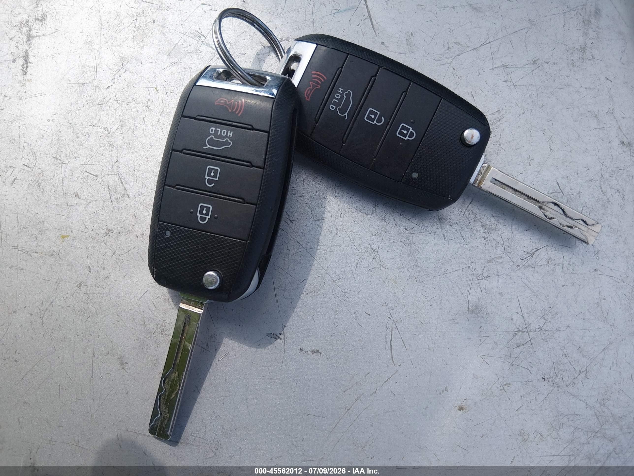 2015 Kia Soul + Black vin: KNDJP3A55F7775888