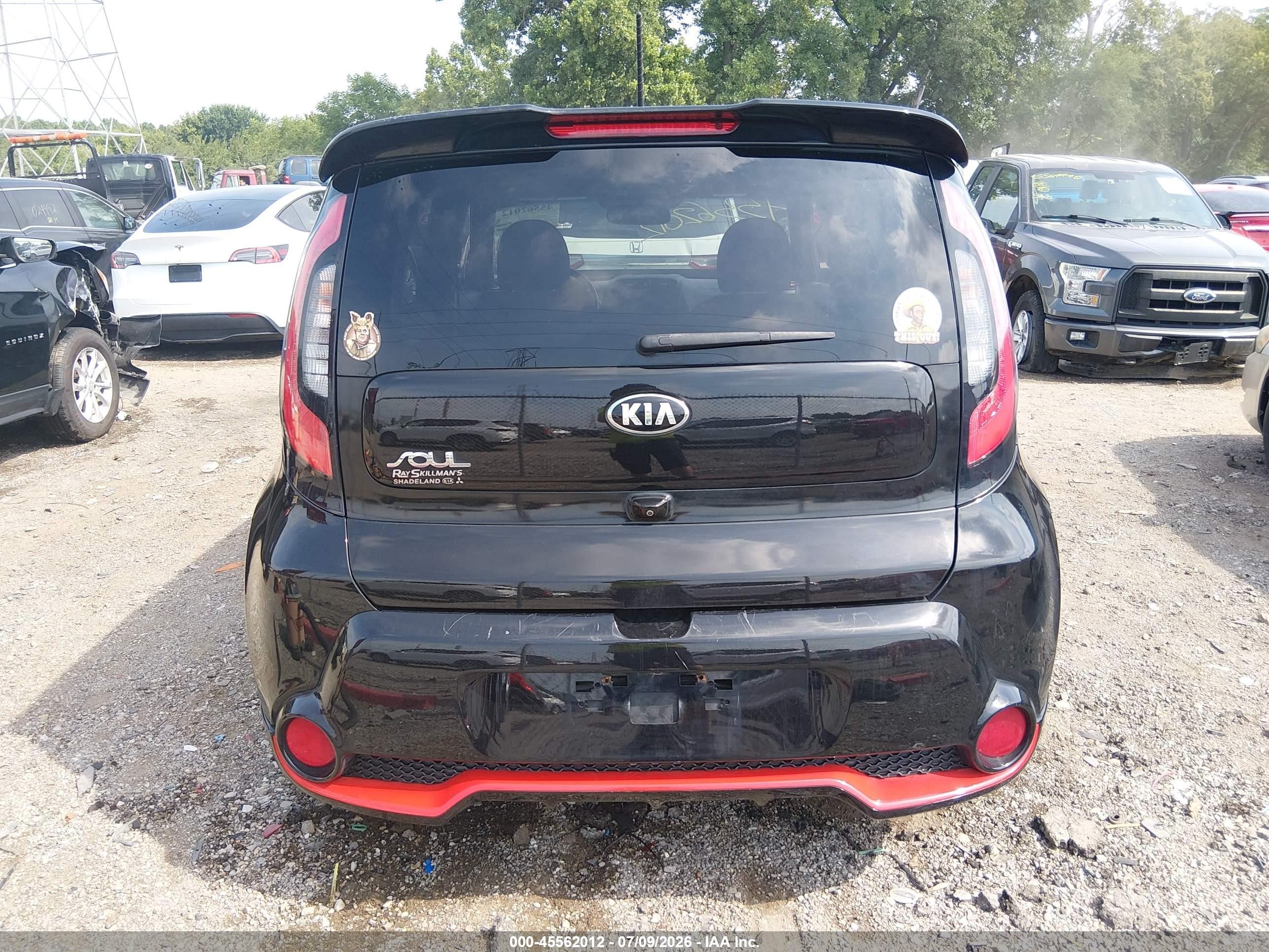 2015 Kia Soul + Black vin: KNDJP3A55F7775888