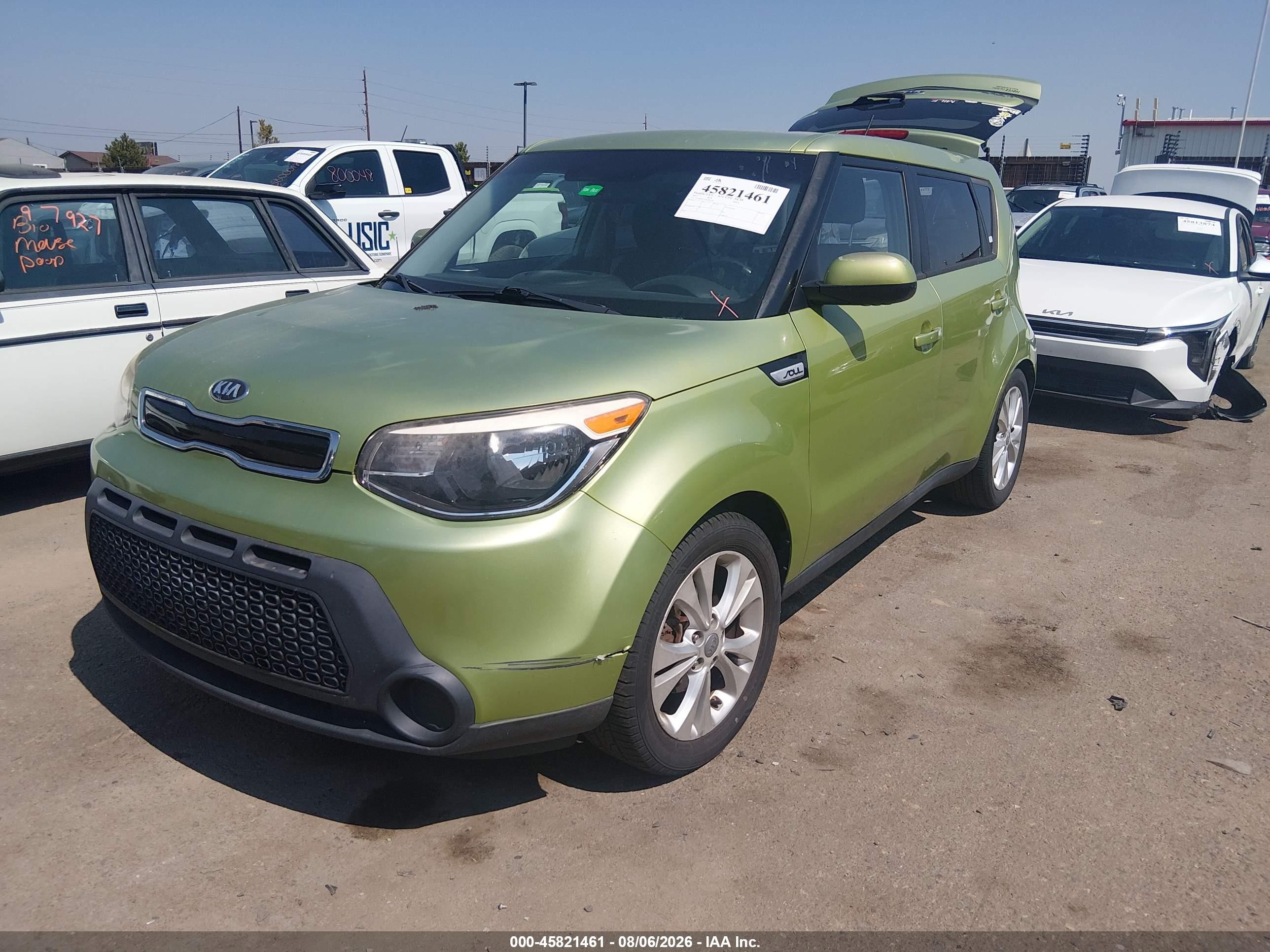 2015 Kia Soul + Green vin: KNDJP3A55F7784784