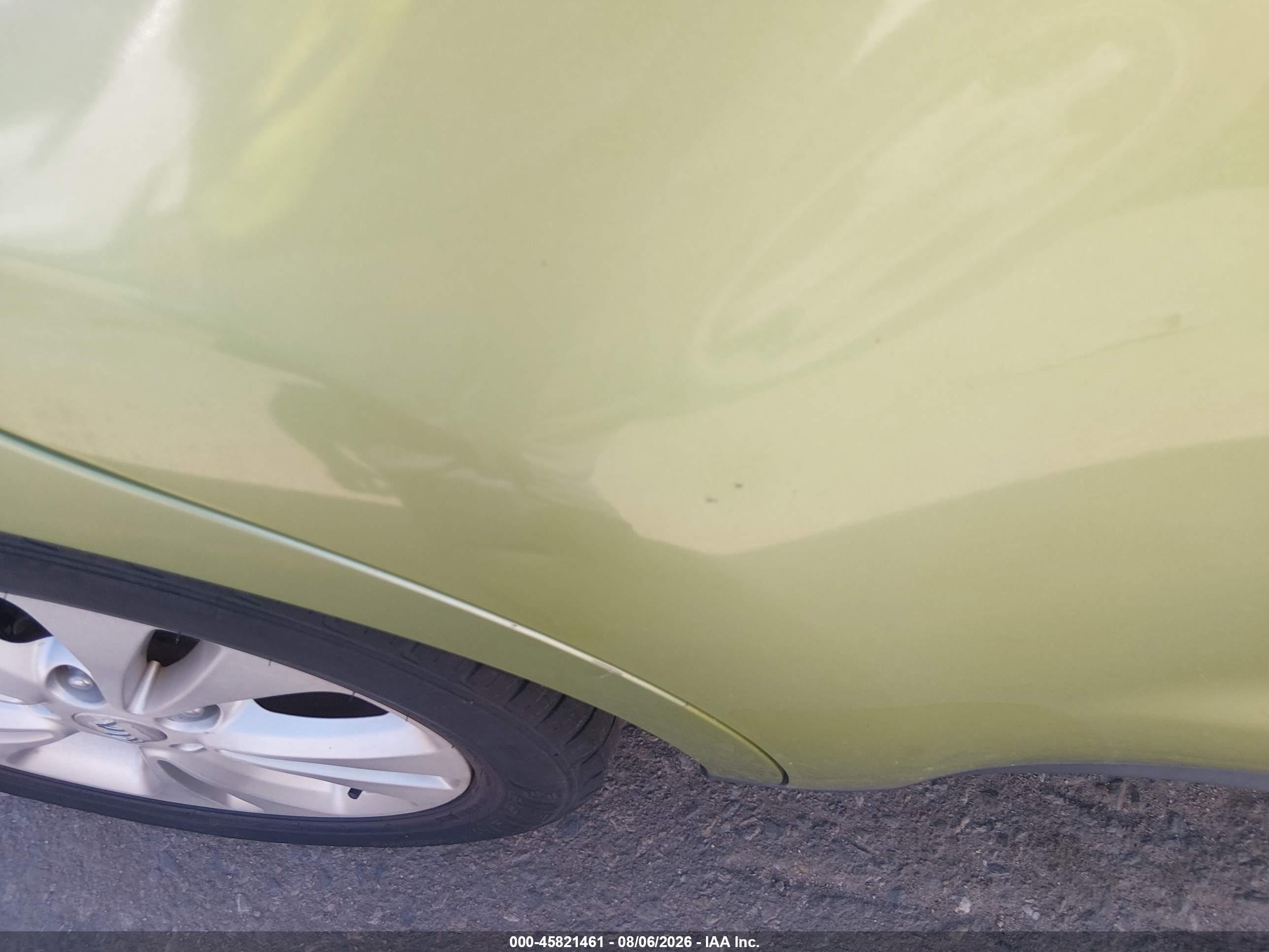 2015 Kia Soul + Green vin: KNDJP3A55F7784784