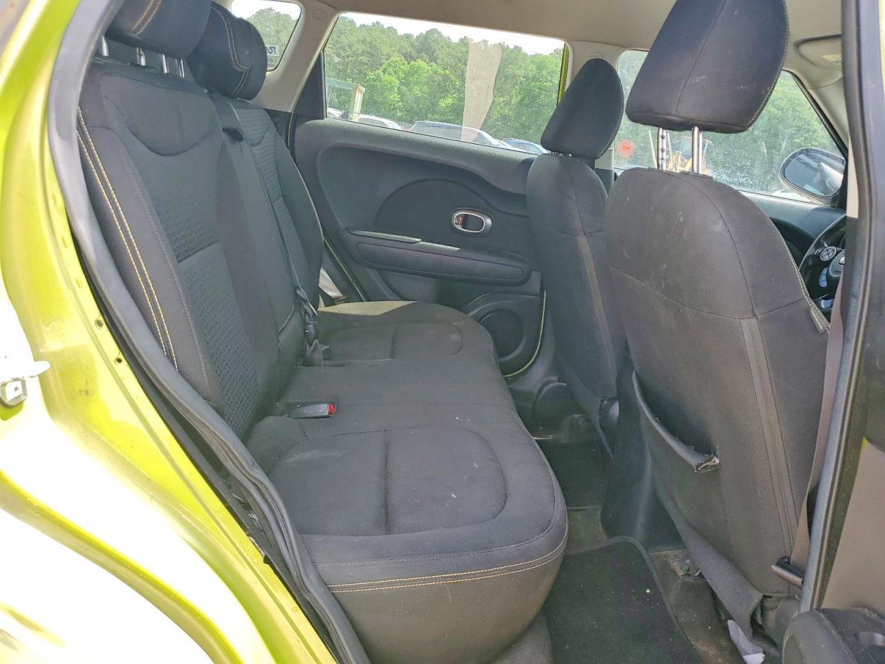 2015 Kia Soul + Green vin: KNDJP3A55F7787295