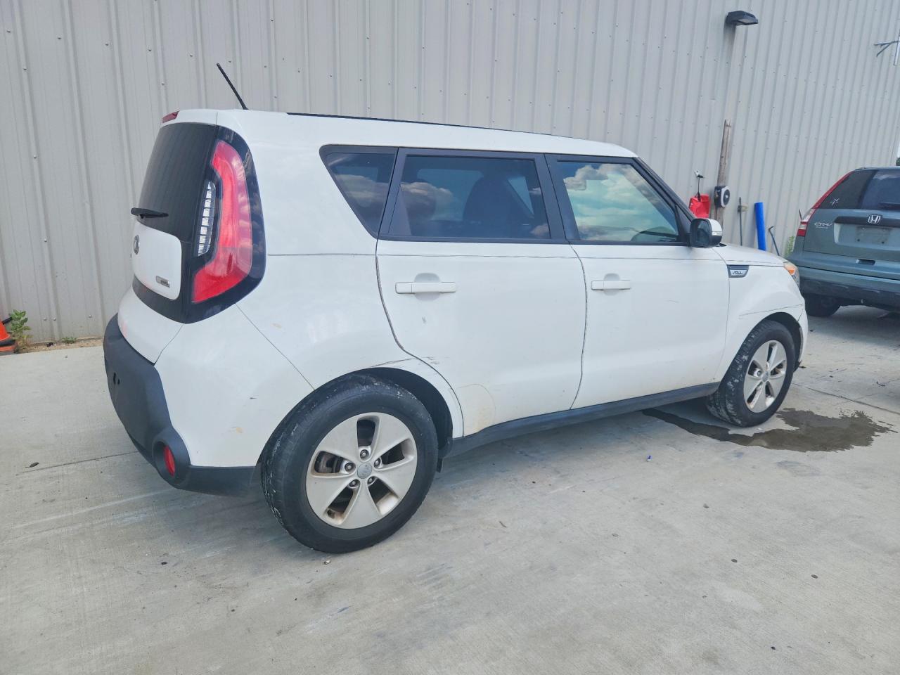 2014 Kia Soul + White vin: KNDJP3A56E7047723