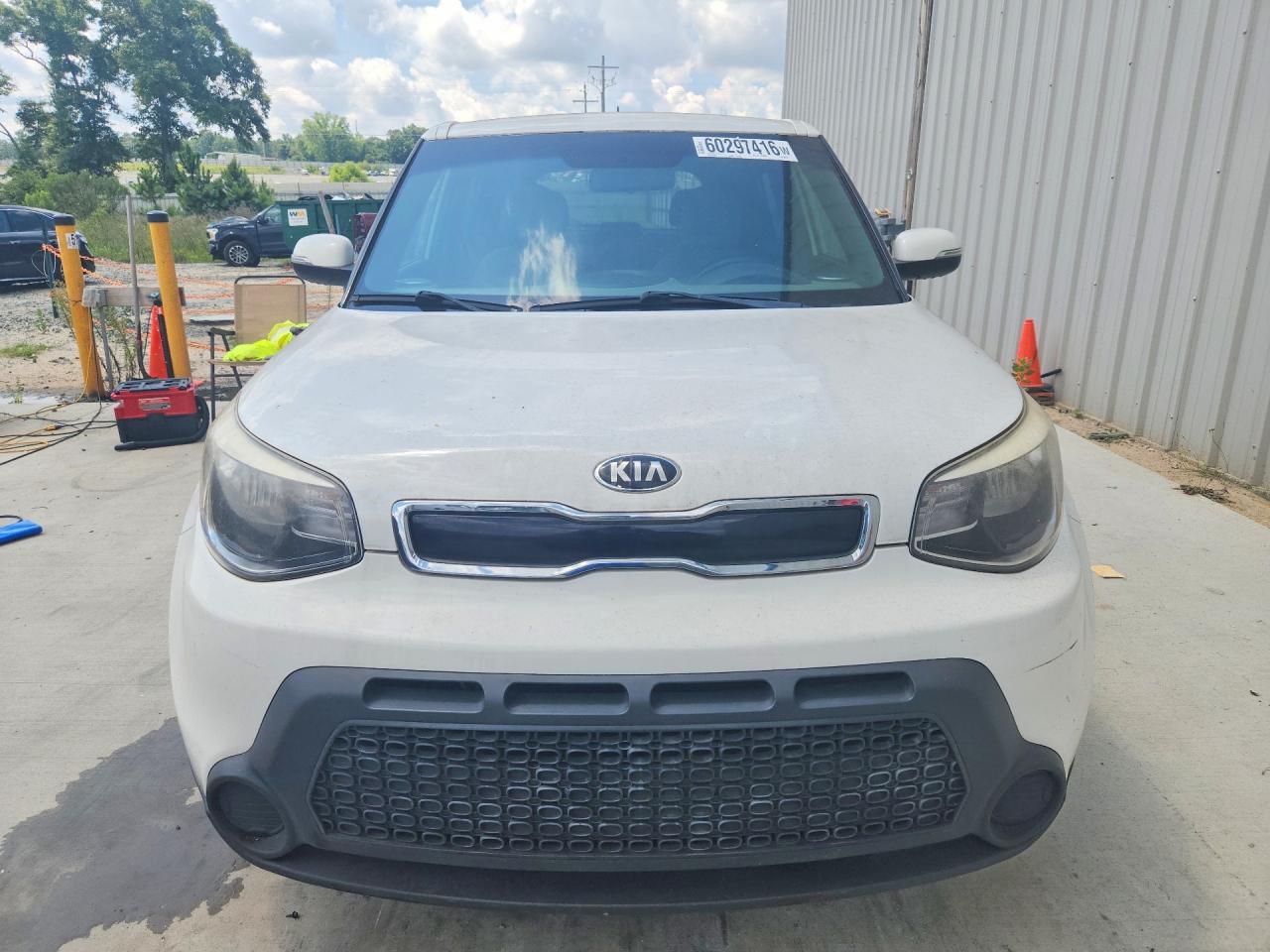 2014 Kia Soul + White vin: KNDJP3A56E7047723