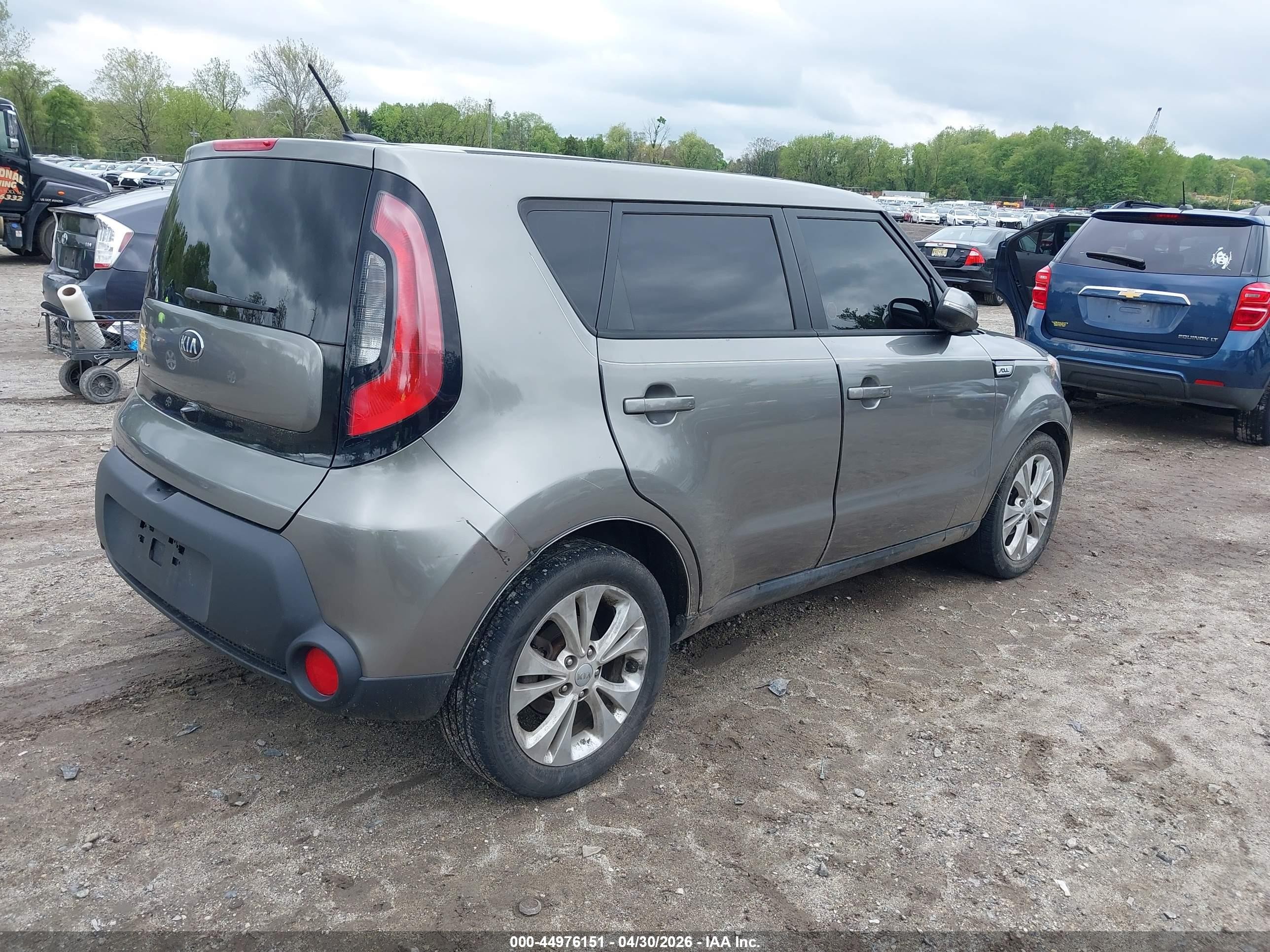 2014 Kia Soul + Зеленый vin: KNDJP3A56E7084013