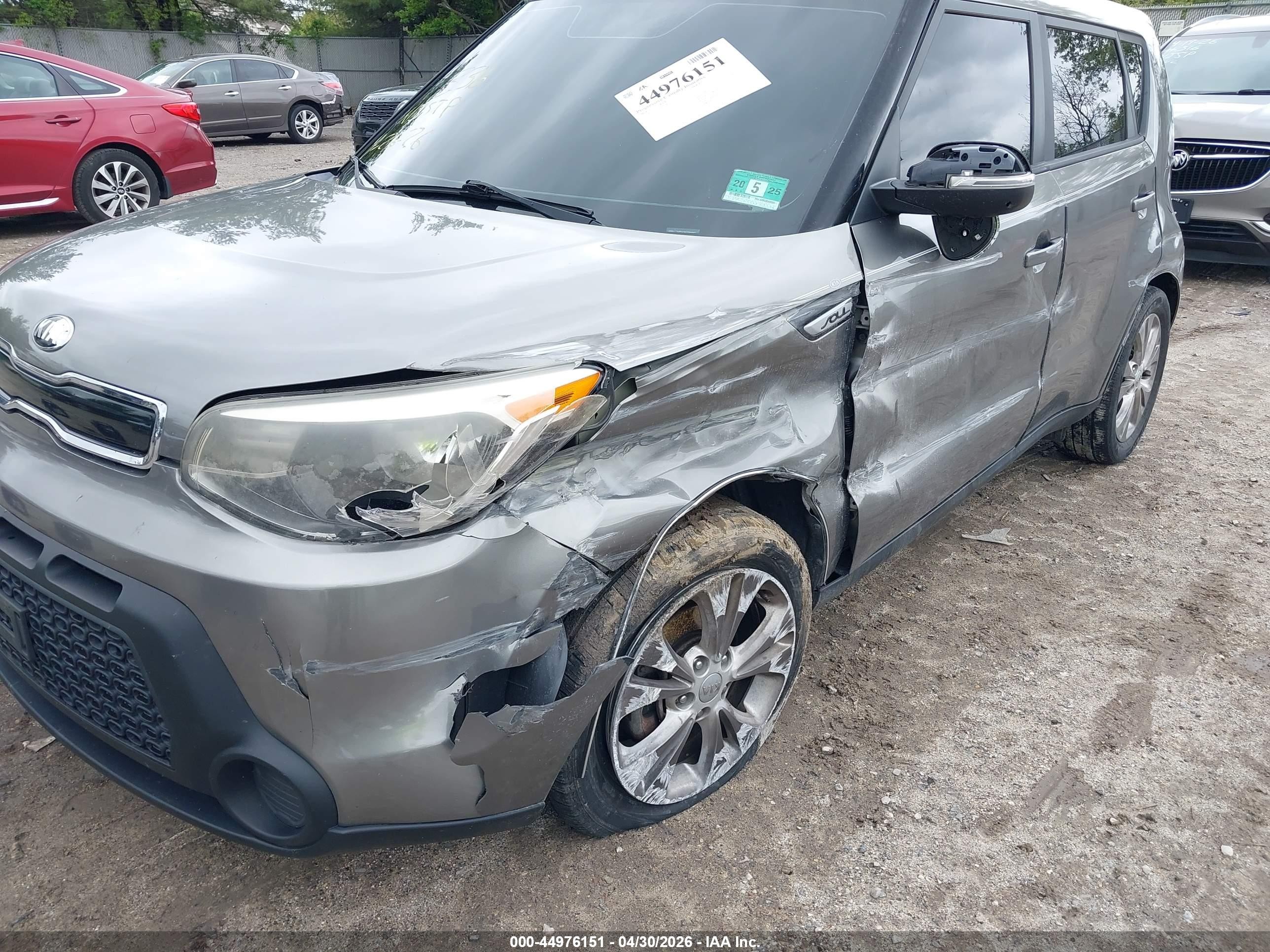 2014 Kia Soul + Зеленый vin: KNDJP3A56E7084013