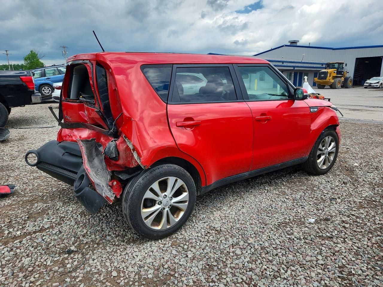 2014 Kia Soul + Red vin: KNDJP3A56E7720039