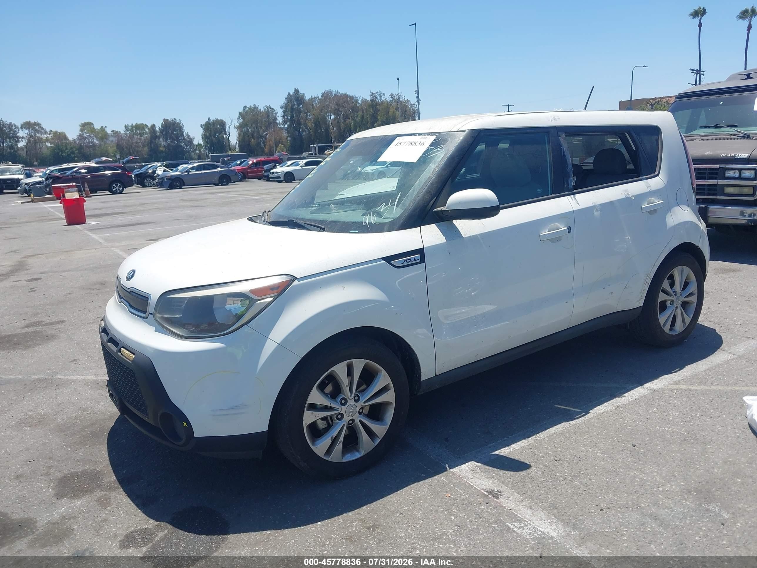 2015 Kia Soul + White vin: KNDJP3A56F7159634