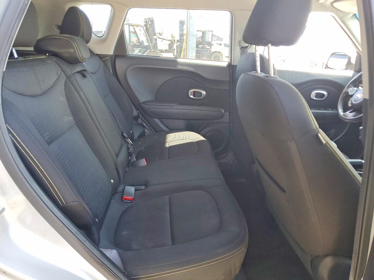 2015 Kia Soul + Silver vin: KNDJP3A56F7761787