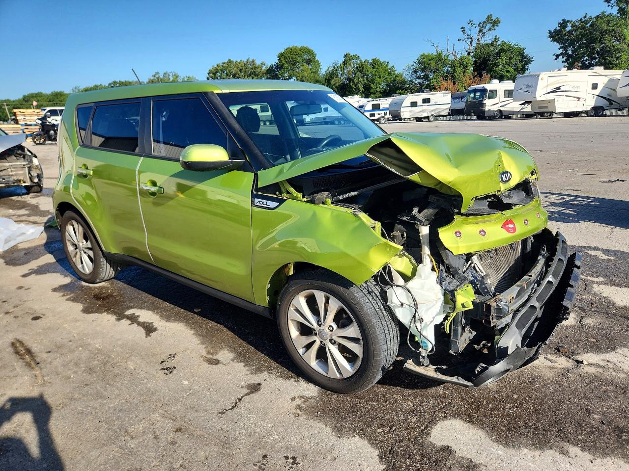 2015 Kia Soul + Green vin: KNDJP3A56F7788259
