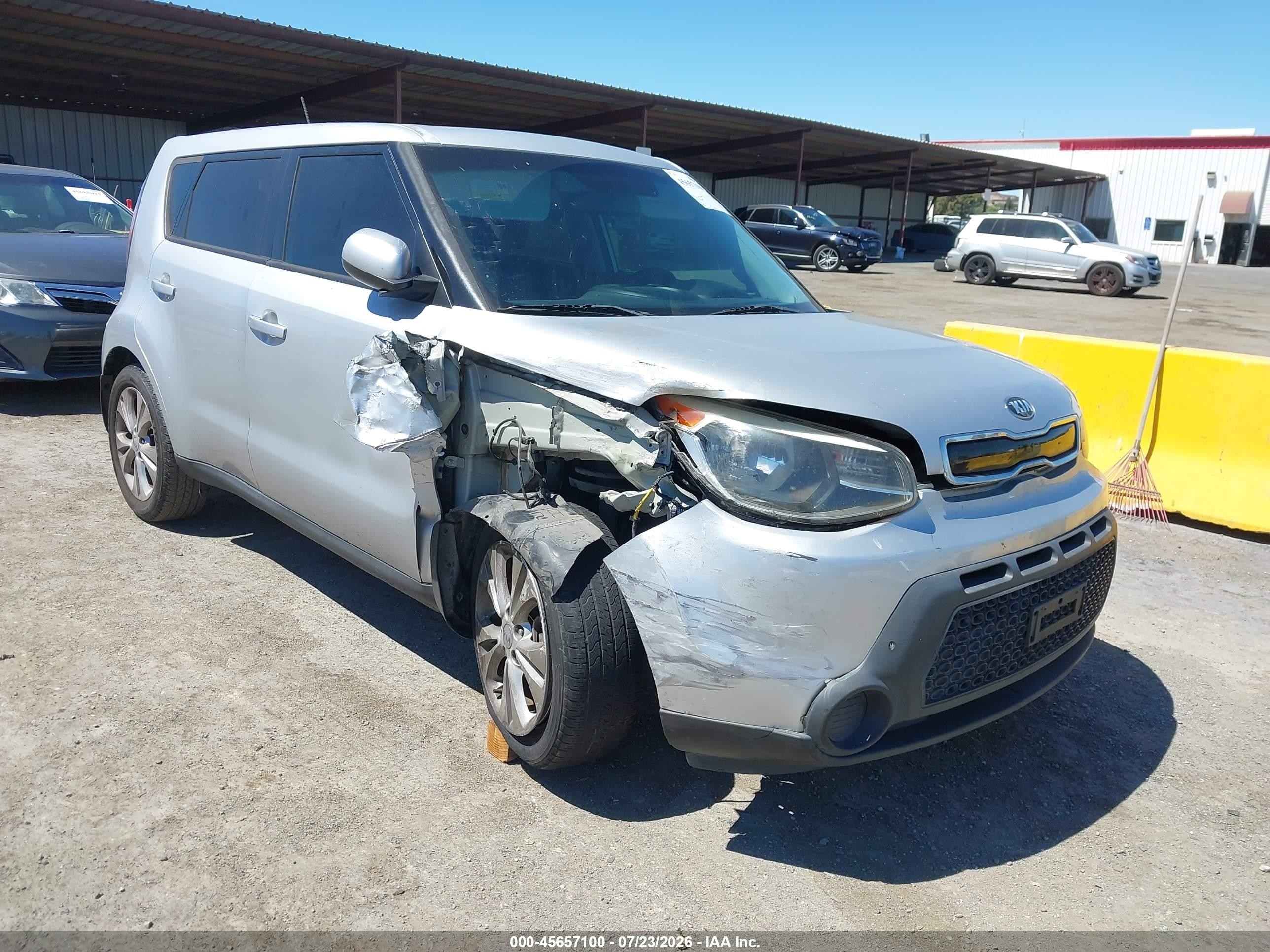 2015 Kia Soul + Серый vin: KNDJP3A56F7794904