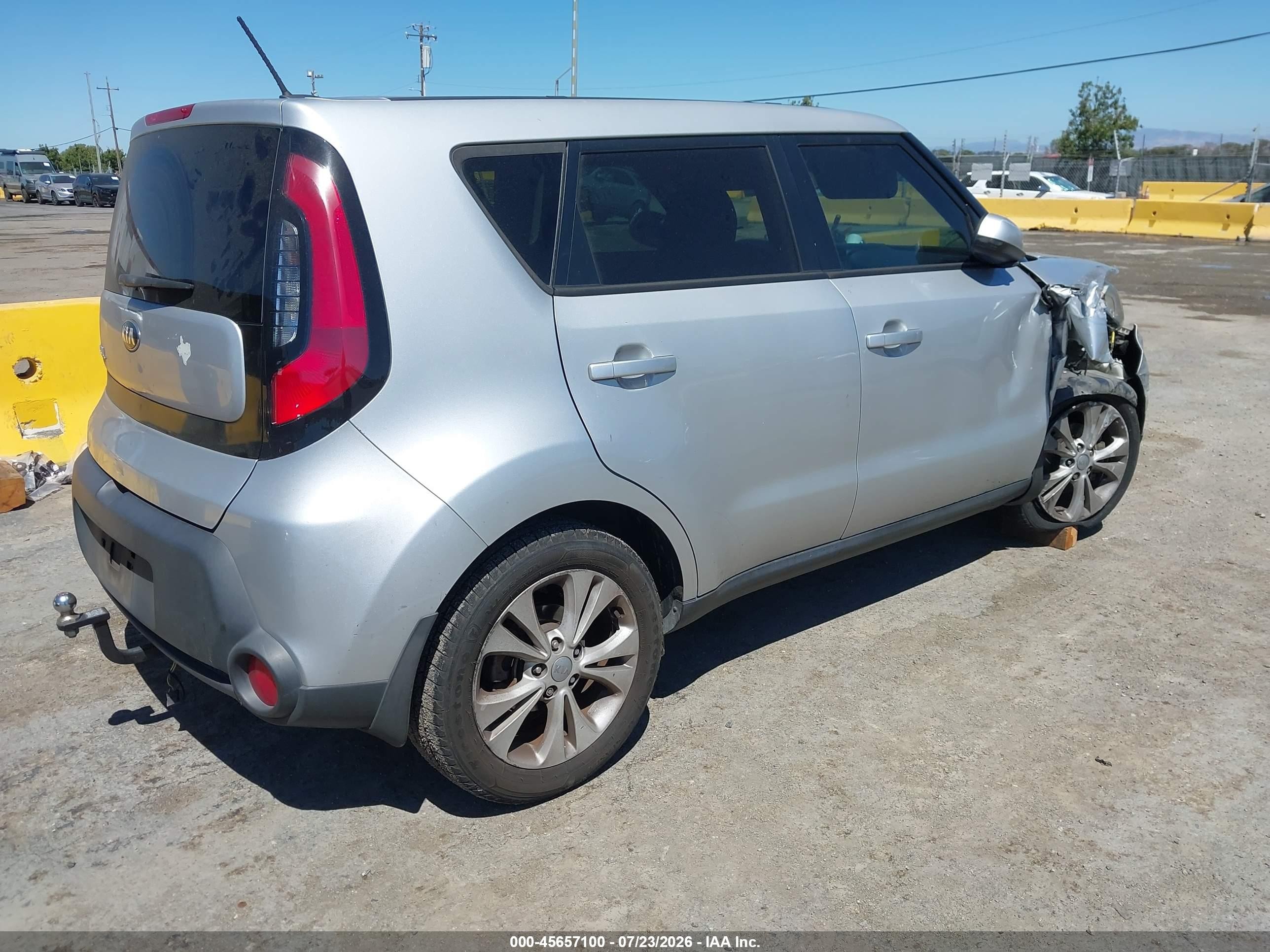 2015 Kia Soul + Серый vin: KNDJP3A56F7794904