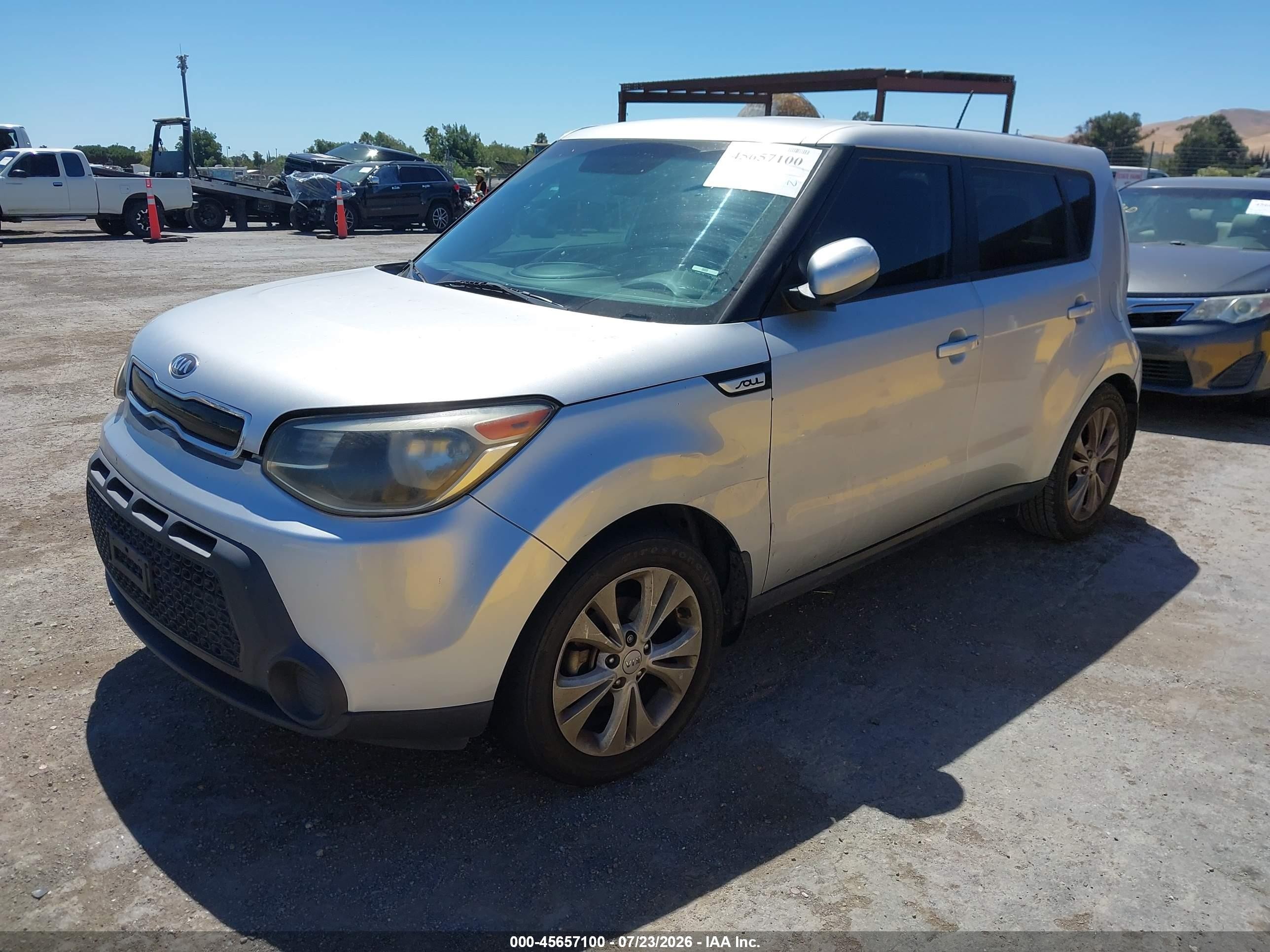 2015 Kia Soul + Серый vin: KNDJP3A56F7794904