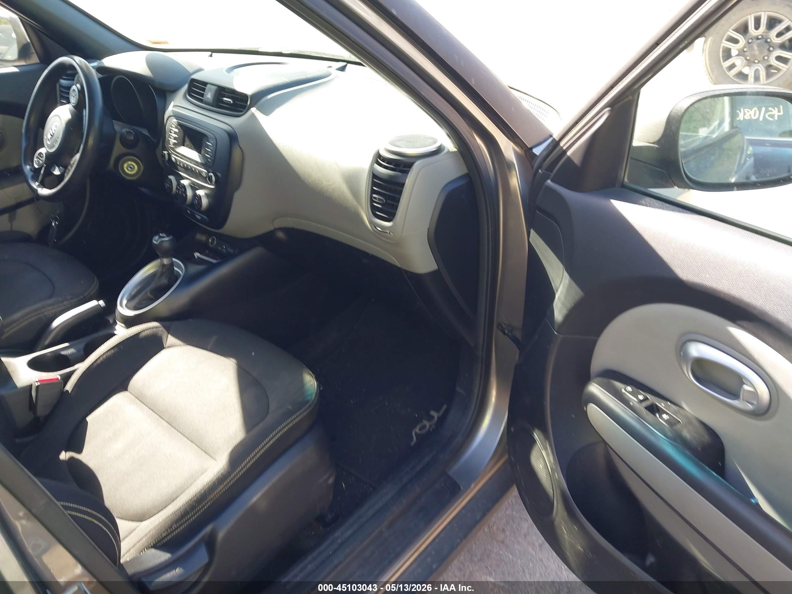 2014 Kia Soul + Gray vin: KNDJP3A57E7014200