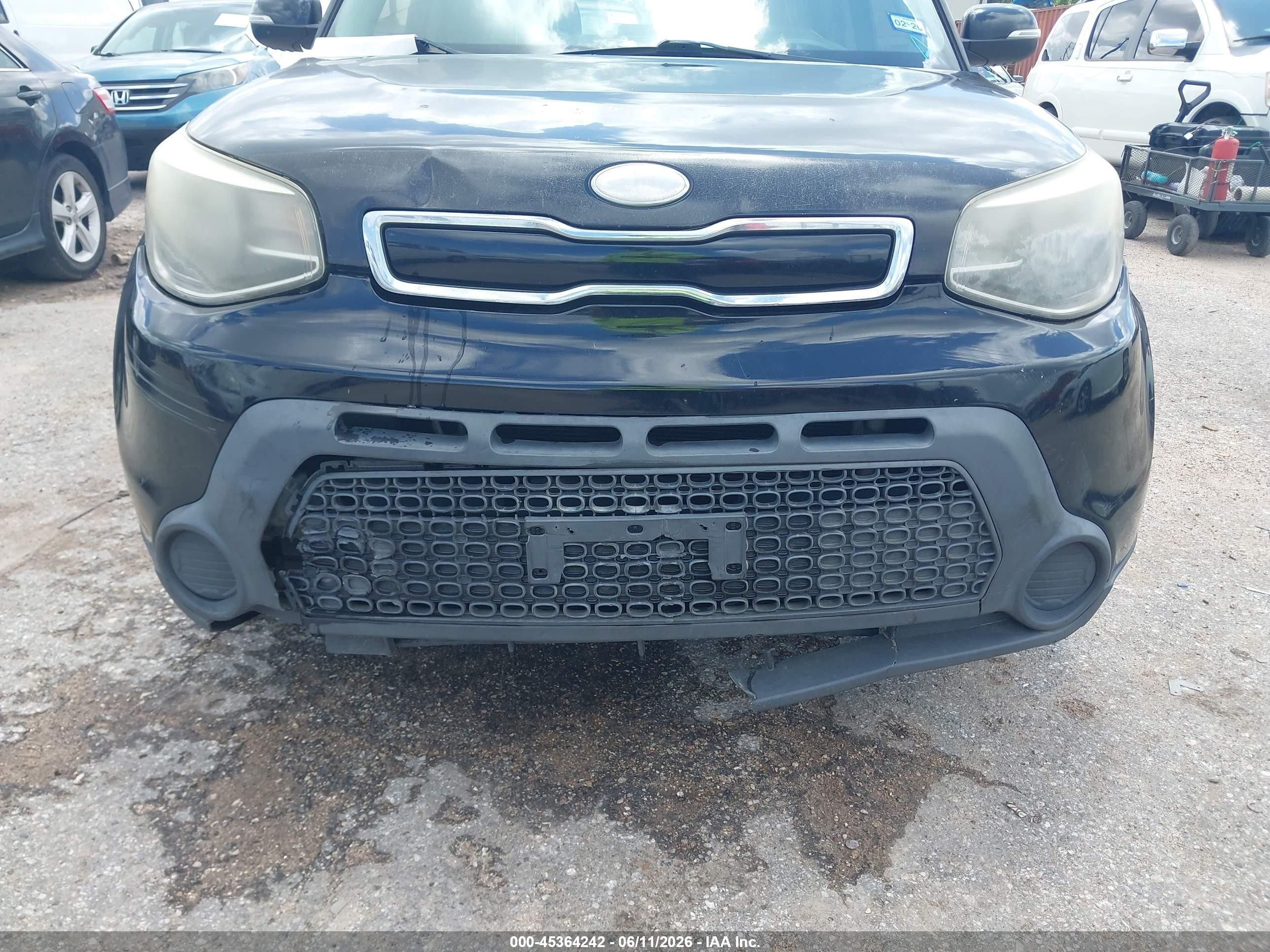 2014 Kia Soul + Black vin: KNDJP3A57E7019946