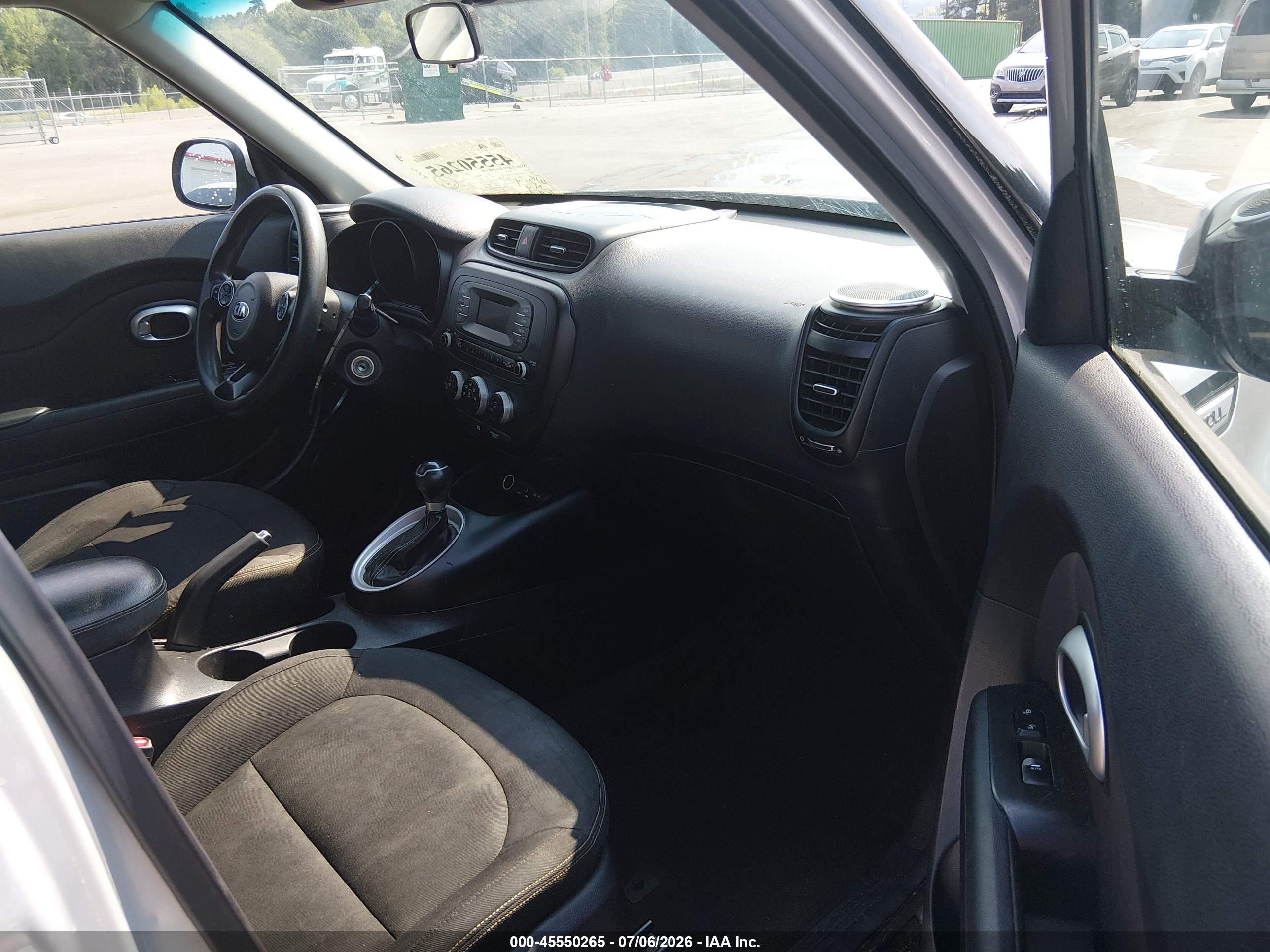 2014 Kia Soul + Silver vin: KNDJP3A57E7700883