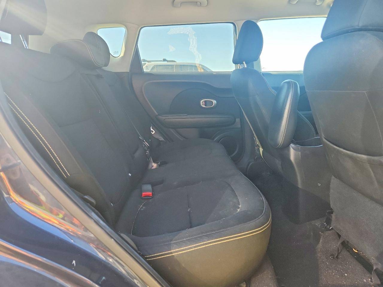 2015 Kia Soul + Gray vin: KNDJP3A57F7117764